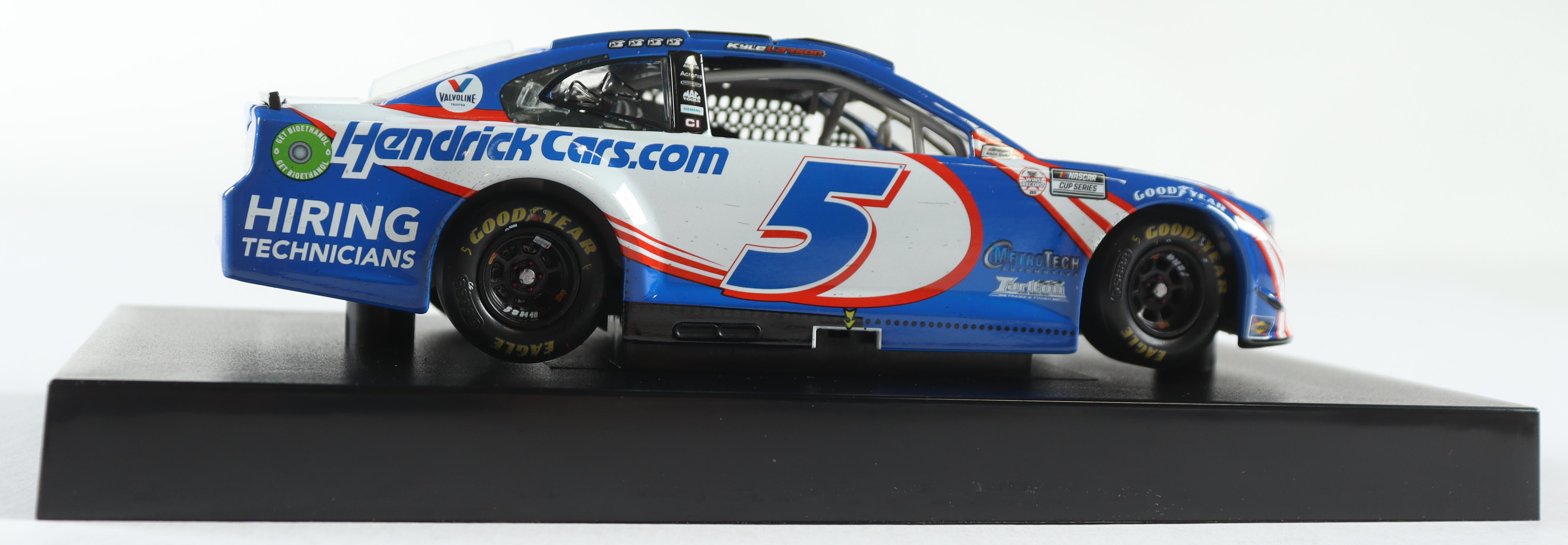 Kyle Larson Signed LE NASCAR #5 Hendrickcars.com Watkins Glen Win 2021 Camaro ZL1 - 1:24 Premium Diecast Car (PA) at PristineAuction.com Kyle Larson Signed LE NASCAR #5 Hendrickcars.com Watkins Glen Win 2021 Camaro ZL1 - 1:24 Premium Diecast Car (PA) at PristineAuction.com