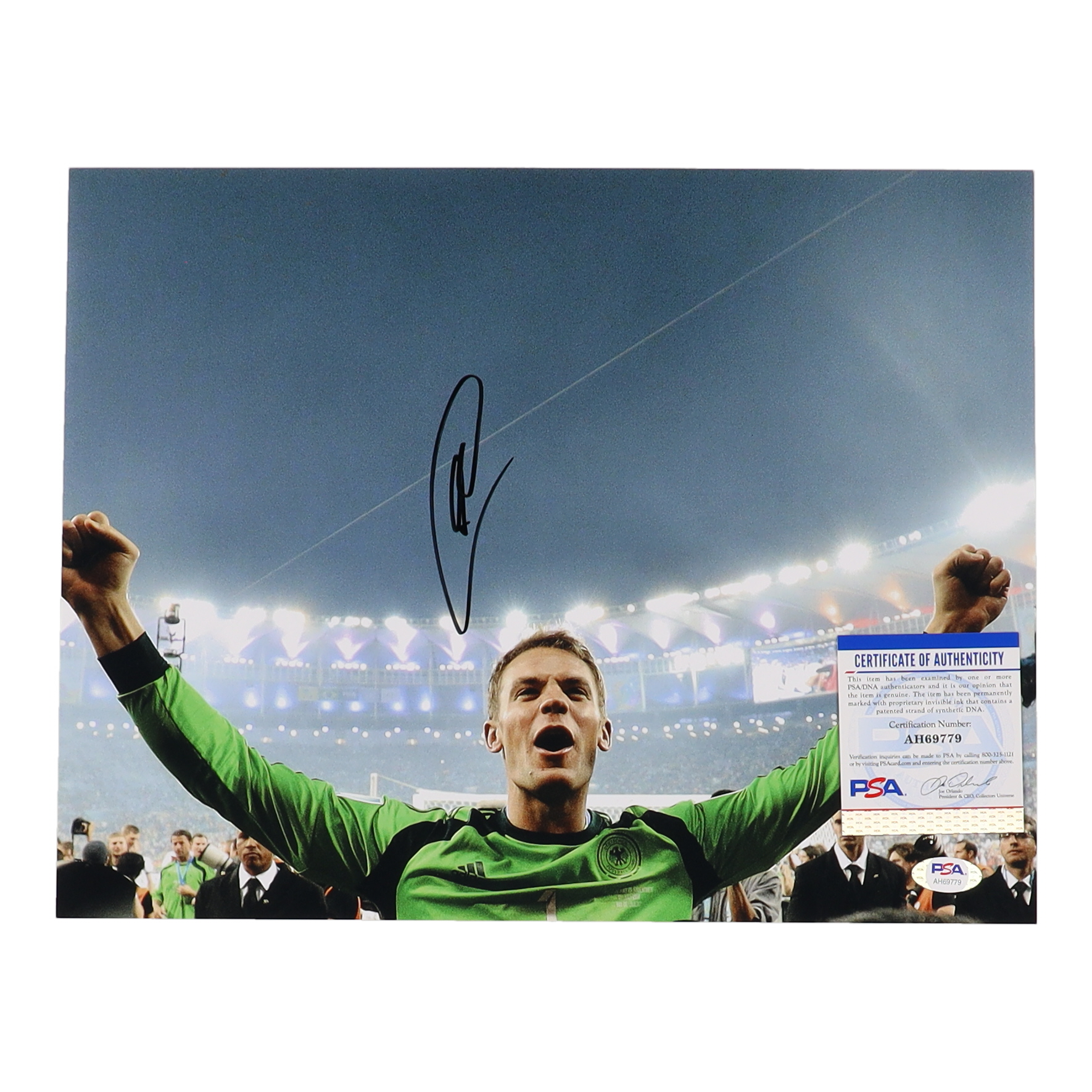 Manuel Neuer Signed Team Germany 11x14 Photo (PSA) at PristineAuction.com Manuel Neuer Signed Team Germany 11x14 Photo (PSA) at PristineAuction.com