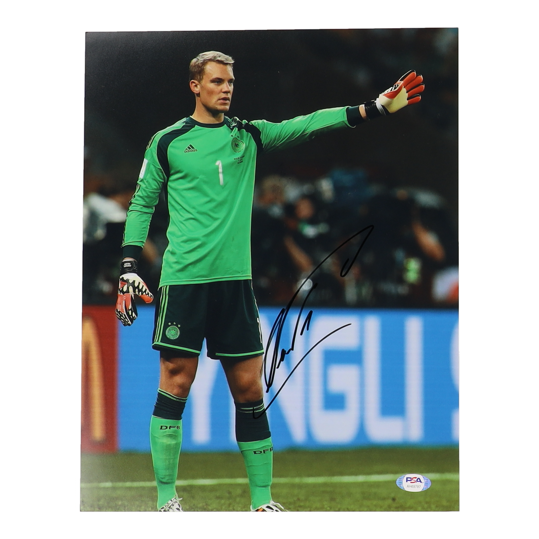 Manuel Neuer Signed Team Germany 11x14 Photo (PSA) at PristineAuction.com Manuel Neuer Signed Team Germany 11x14 Photo (PSA) at PristineAuction.com