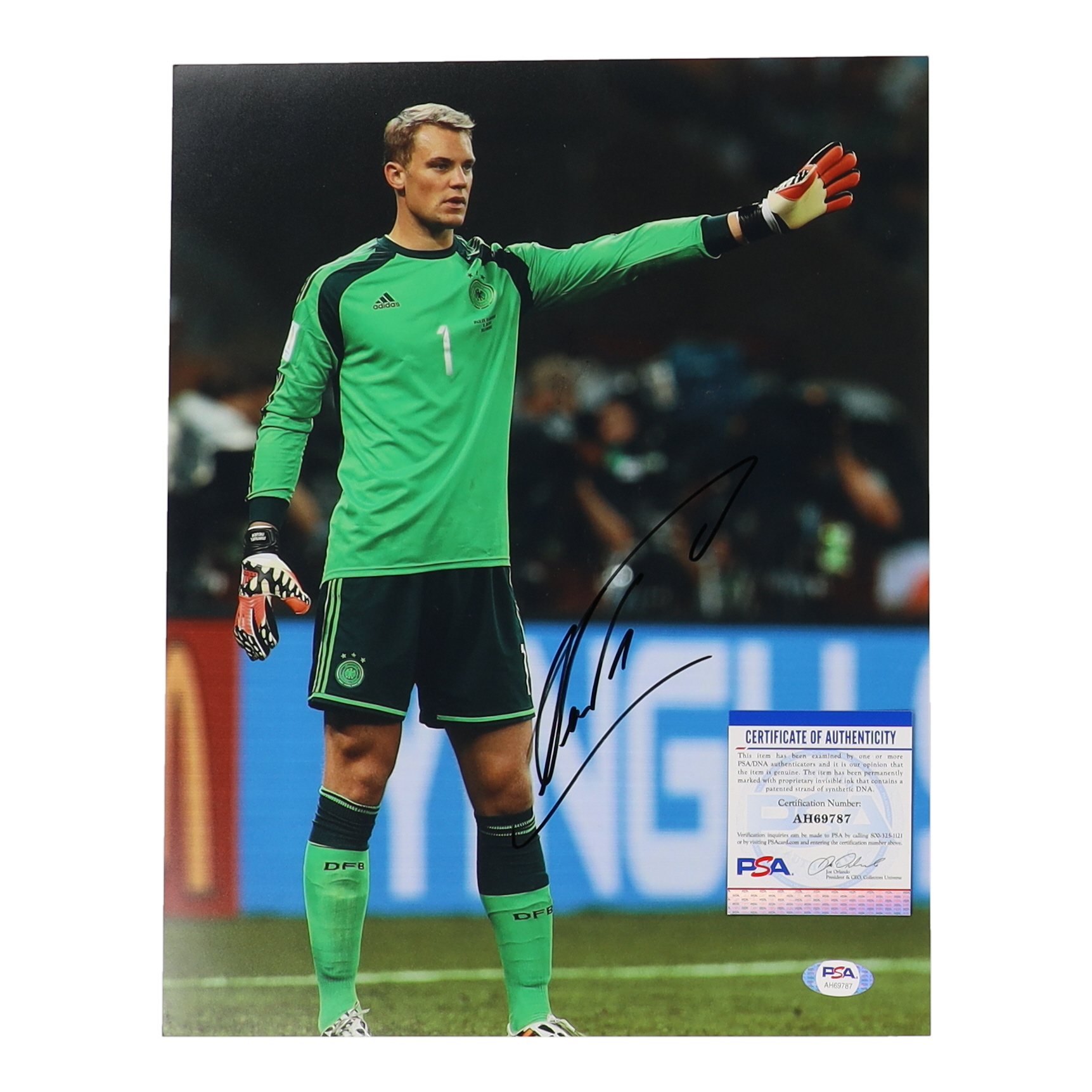 Manuel Neuer Signed Team Germany 11x14 Photo (PSA) at PristineAuction.com Manuel Neuer Signed Team Germany 11x14 Photo (PSA) at PristineAuction.com