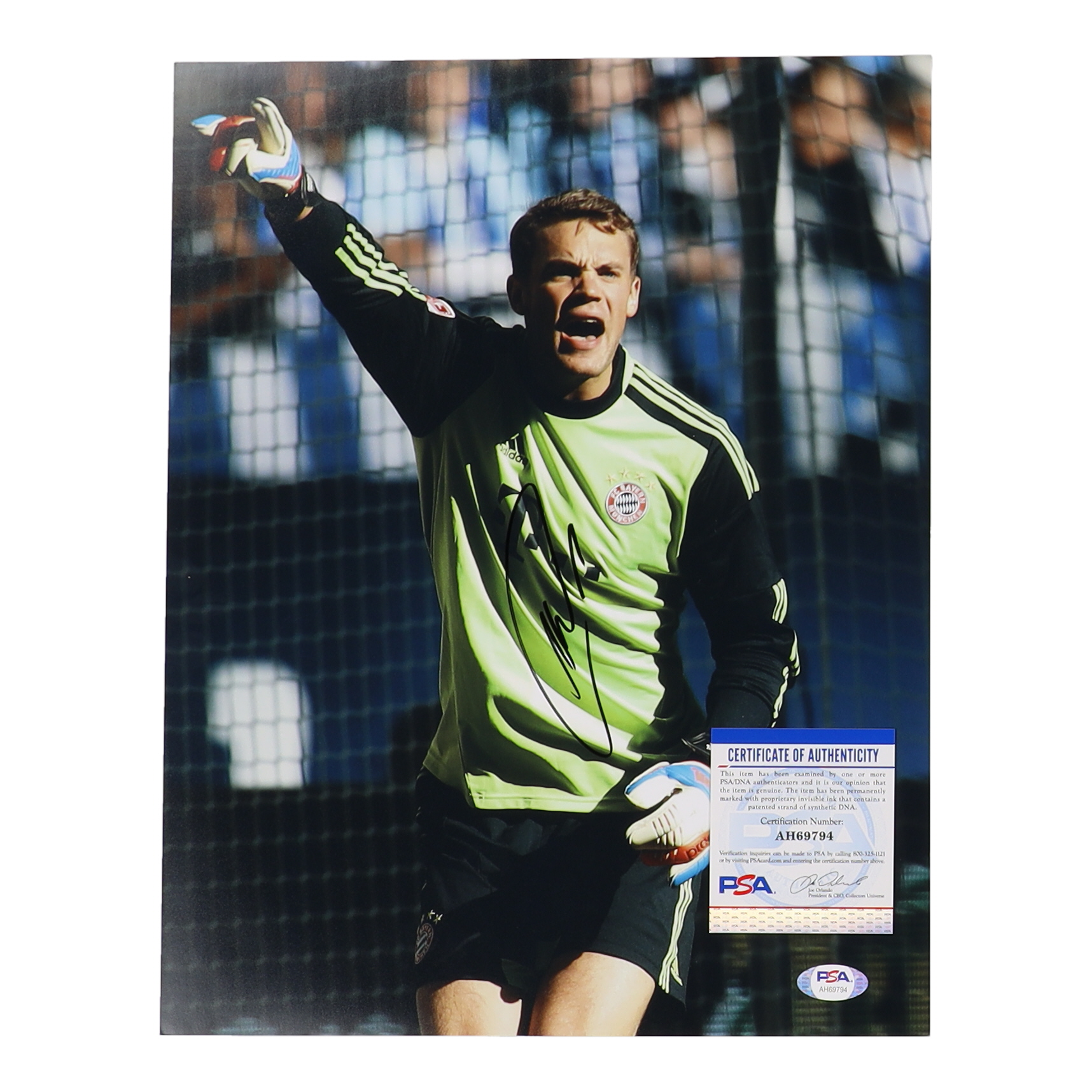 Manuel Neuer Signed FC Bayern Munich 11x14 Photo (PSA) at PristineAuction.com Manuel Neuer Signed FC Bayern Munich 11x14 Photo (PSA) at PristineAuction.com