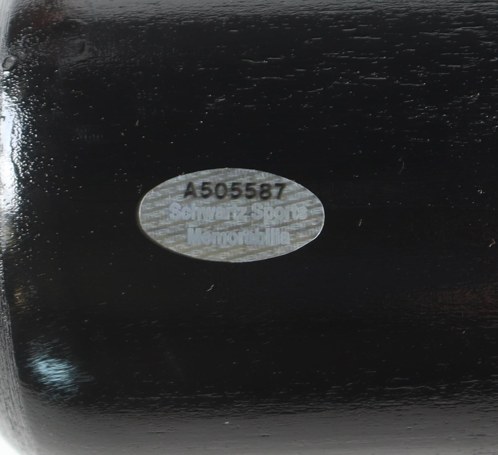 Frank Thomas Signed Louisville Slugger Baseball Bat Inscribed "Big Hurt" (Schwartz) at PristineAuction.com Frank Thomas Signed Louisville Slugger Baseball Bat Inscribed "Big Hurt" (Schwartz) at PristineAuction.com