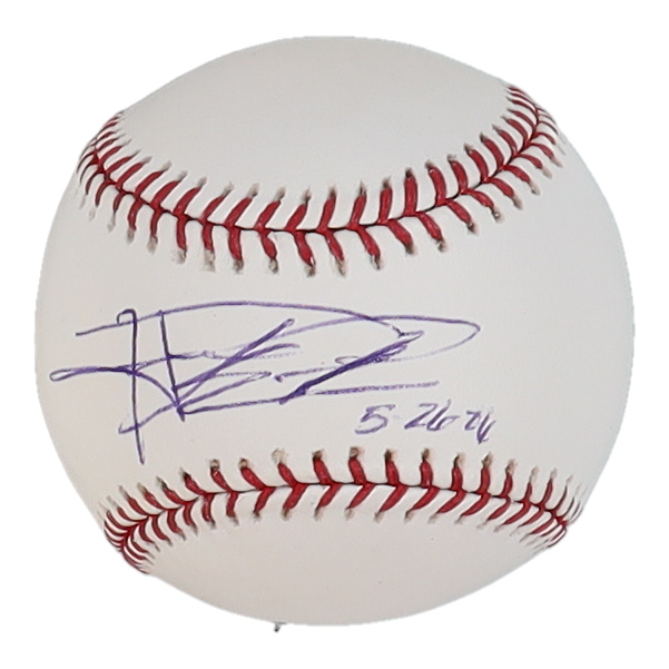 Howie Kendrick Signed OML Baseball Inscribed "5-26-06" (PSA) at PristineAuction.com Howie Kendrick Signed OML Baseball Inscribed "5-26-06" (PSA) at PristineAuction.com