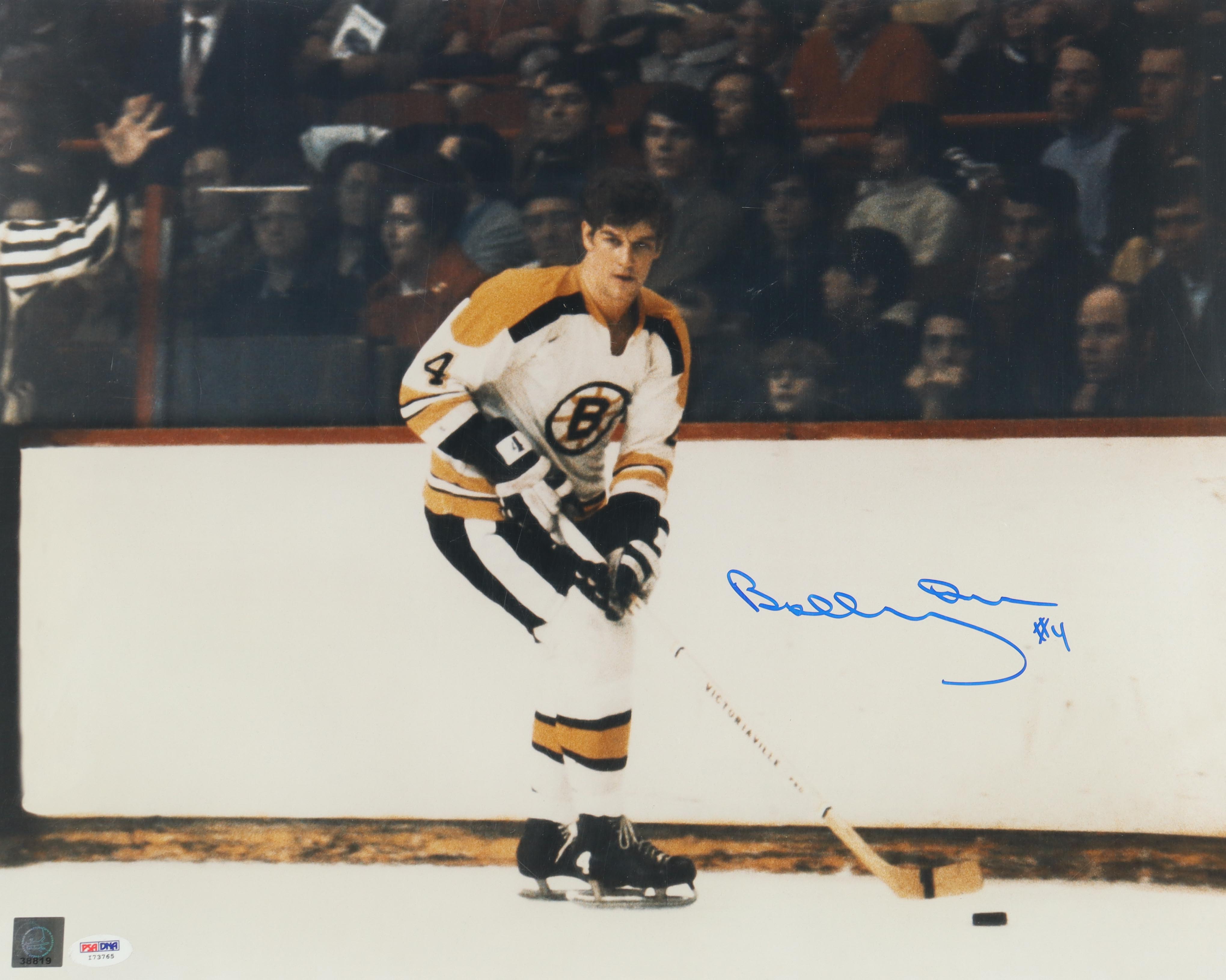 Bobby Orr Signed Bruins 16x20 Photo (PSA & Orr) at PristineAuction.com Bobby Orr Signed Bruins 16x20 Photo (PSA & Orr) at PristineAuction.com