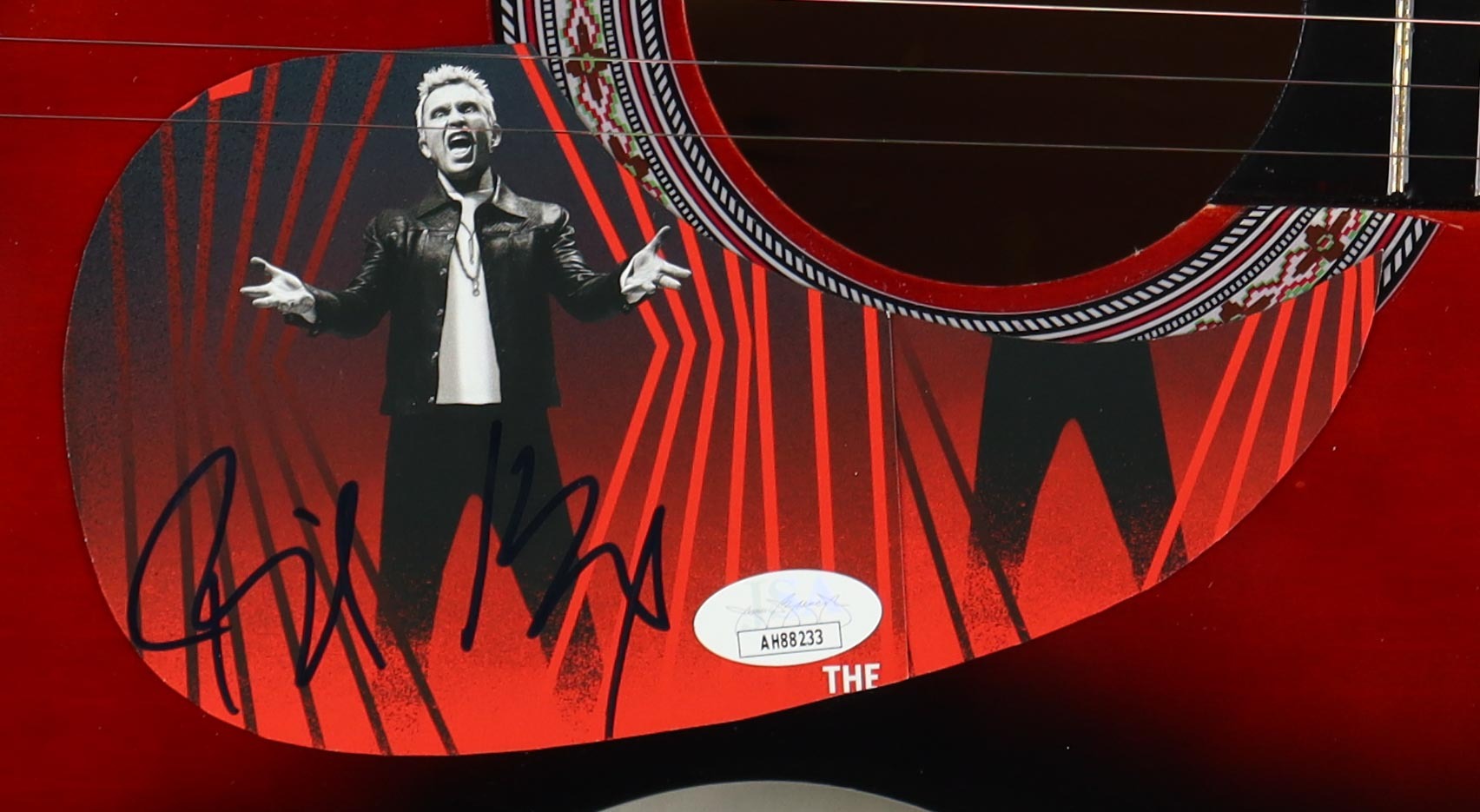 Billy Idol Signed 38" Acoustic Guitar (JSA) at PristineAuction.com Billy Idol Signed 38" Acoustic Guitar (JSA) at PristineAuction.com