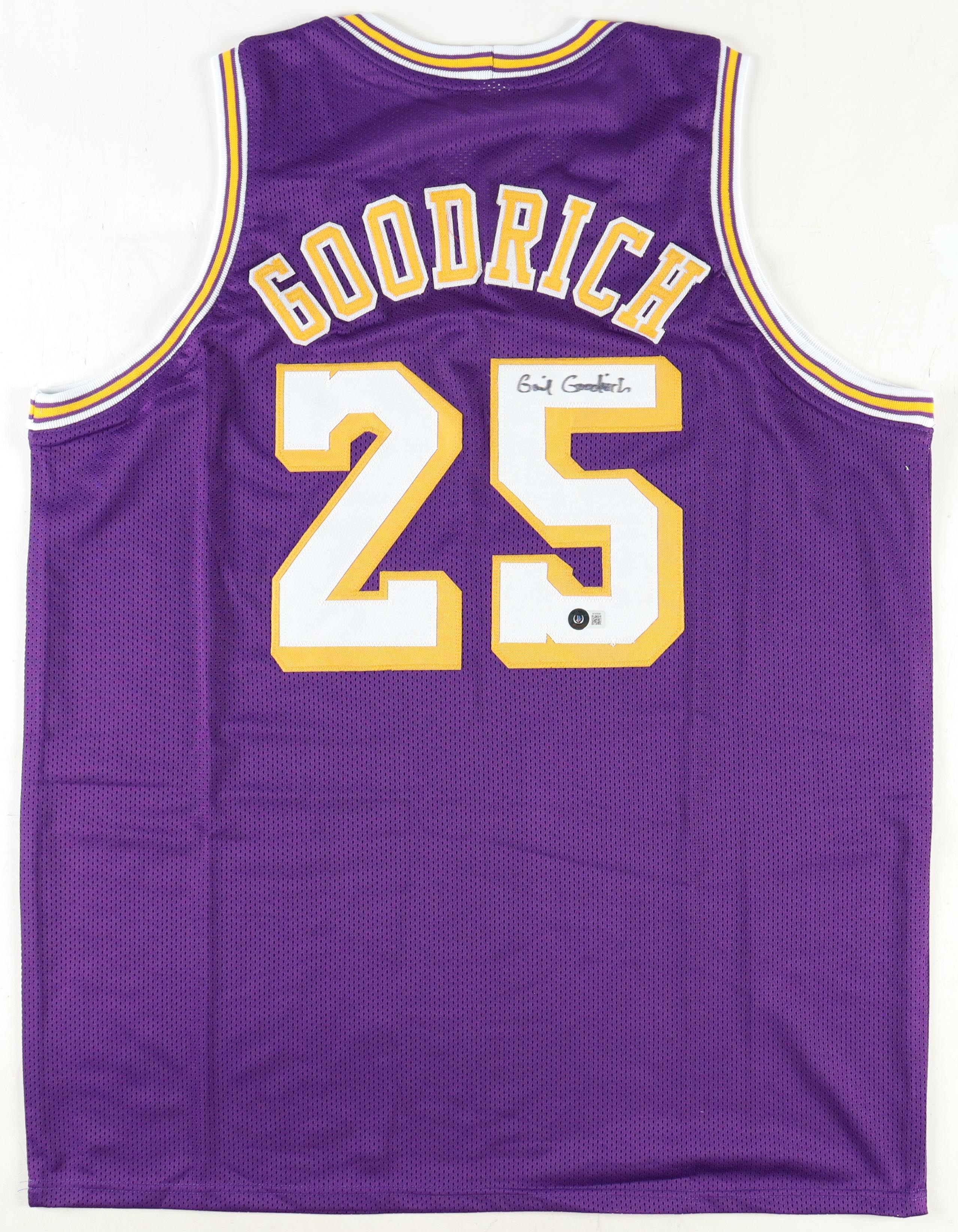 Gail Goodrich Signed Jersey (Beckett) at PristineAuction.com Gail Goodrich Signed Jersey (Beckett) at PristineAuction.com