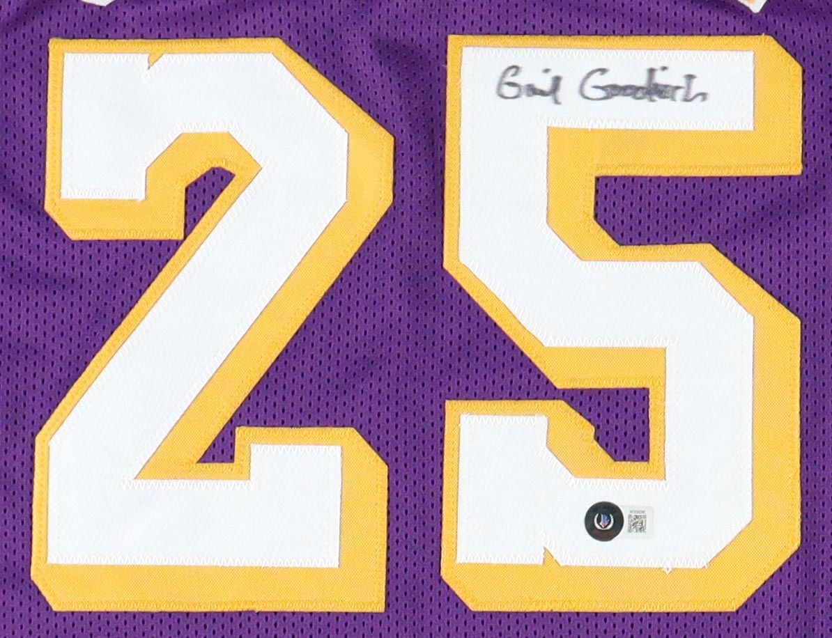 Gail Goodrich Signed Jersey (Beckett) at PristineAuction.com Gail Goodrich Signed Jersey (Beckett) at PristineAuction.com
