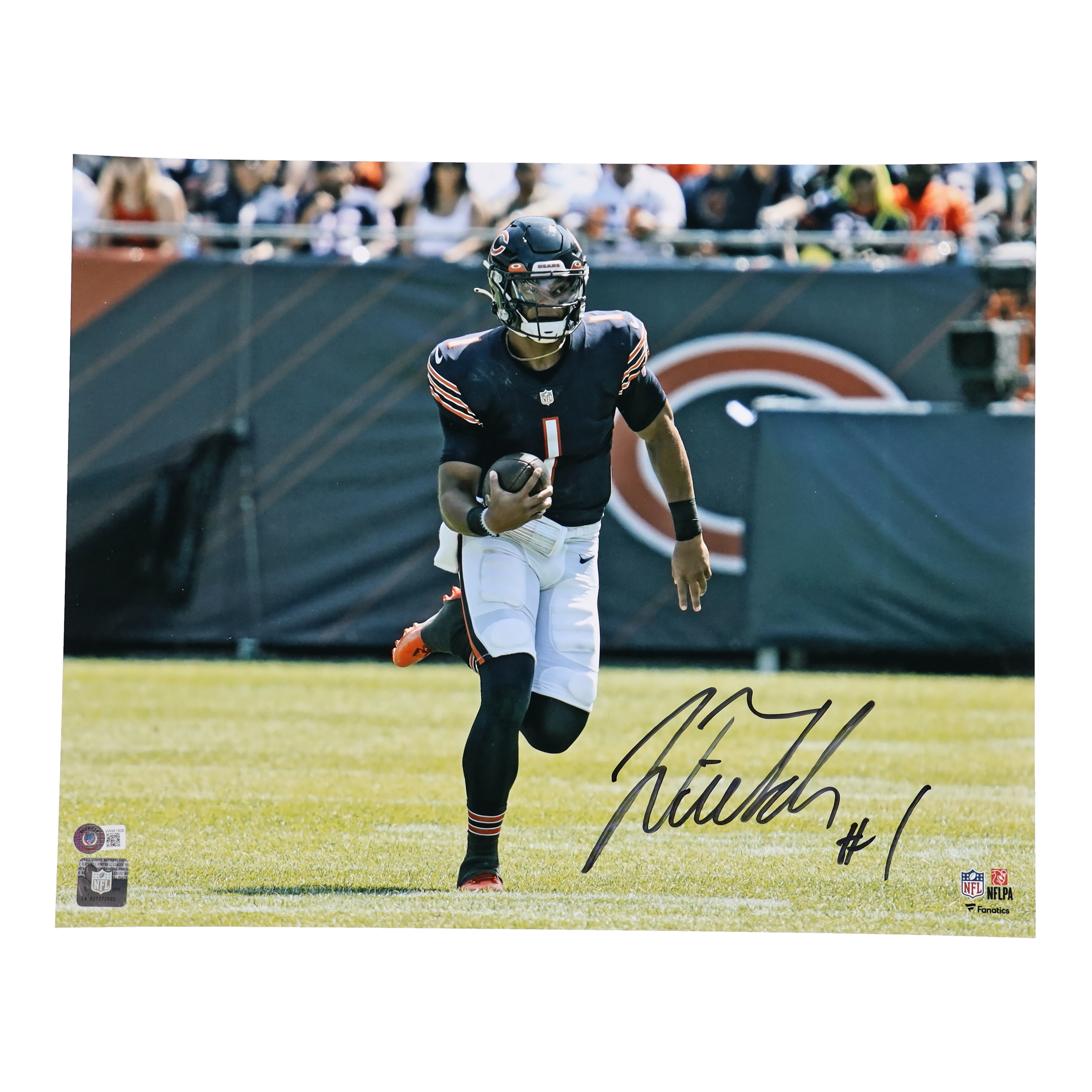 Justin Fields Signed Bears 16x20 Photo (Beckett) at PristineAuction.com Justin Fields Signed Bears 16x20 Photo (Beckett) at PristineAuction.com