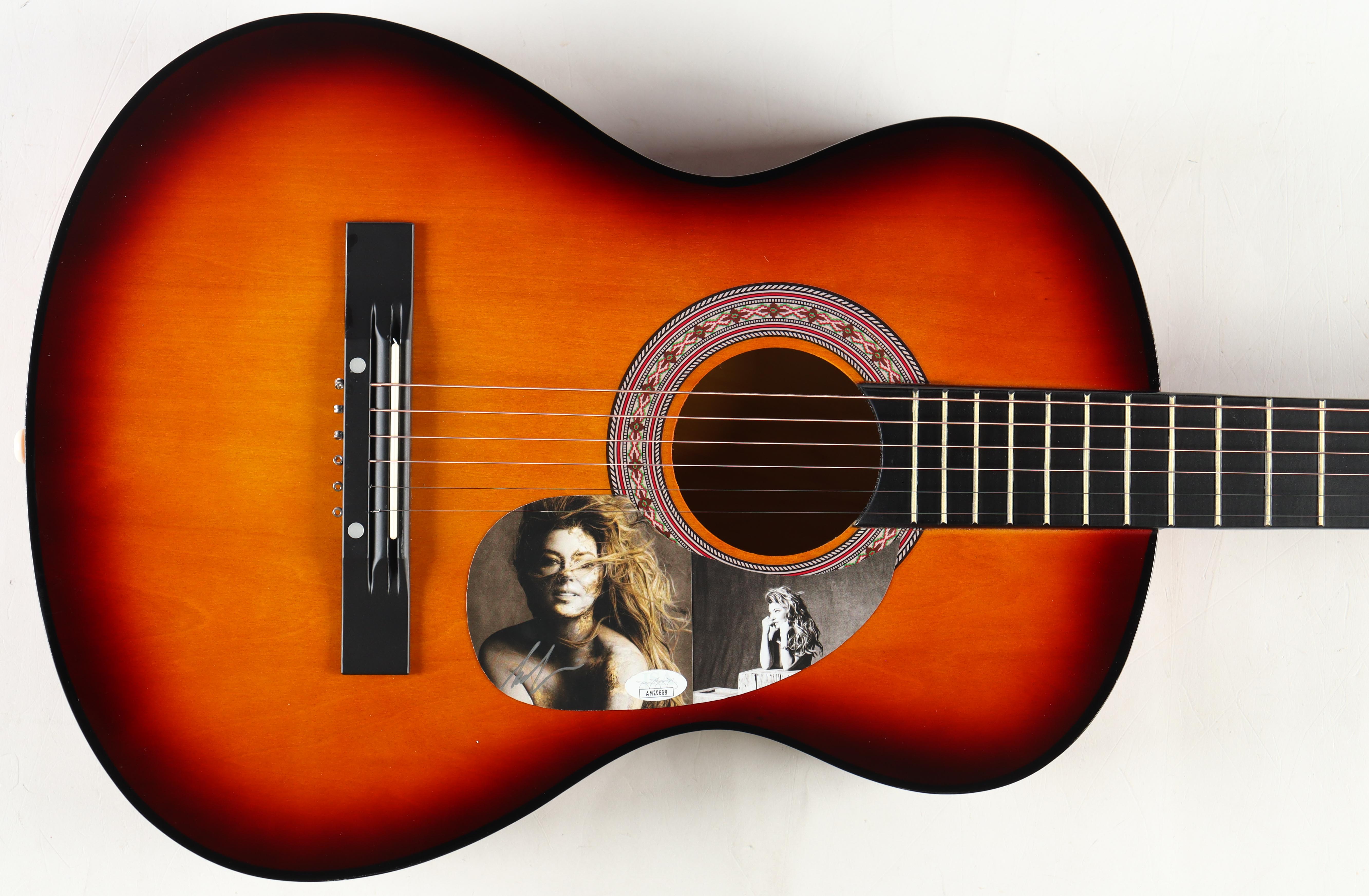 Shania Twain Signed 38" Acoustic Guitar (JSA) at PristineAuction.com Shania Twain Signed 38" Acoustic Guitar (JSA) at PristineAuction.com