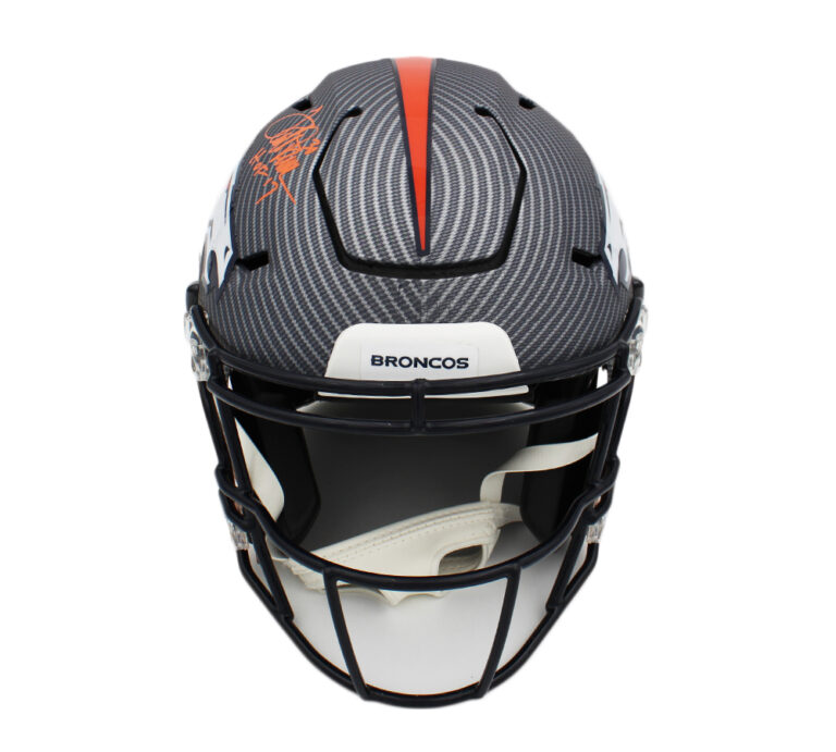 Terrell Davis Signed Broncos Full-Size Authentic On-Field Speedflex Helmet Inscribed "HOF 17" (Radtke) at PristineAuction.com Terrell Davis Signed Broncos Full-Size Authentic On-Field Speedflex Helmet Inscribed "HOF 17" (Radtke) at PristineAuction.com