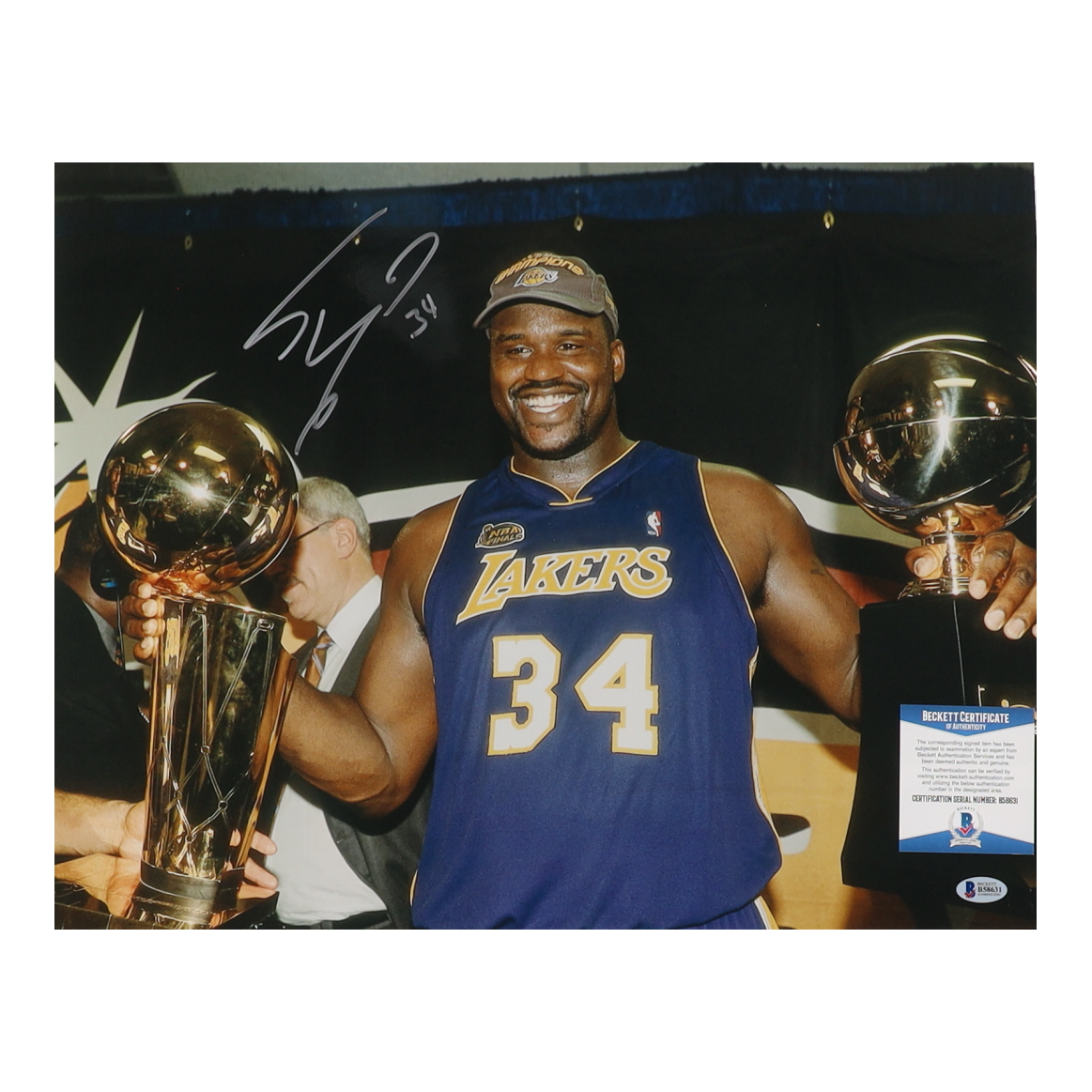 Shaquille O'Neal Signed Lakers 16x20 Photo (Beckett) at PristineAuction.com Shaquille O'Neal Signed Lakers 16x20 Photo (Beckett) at PristineAuction.com