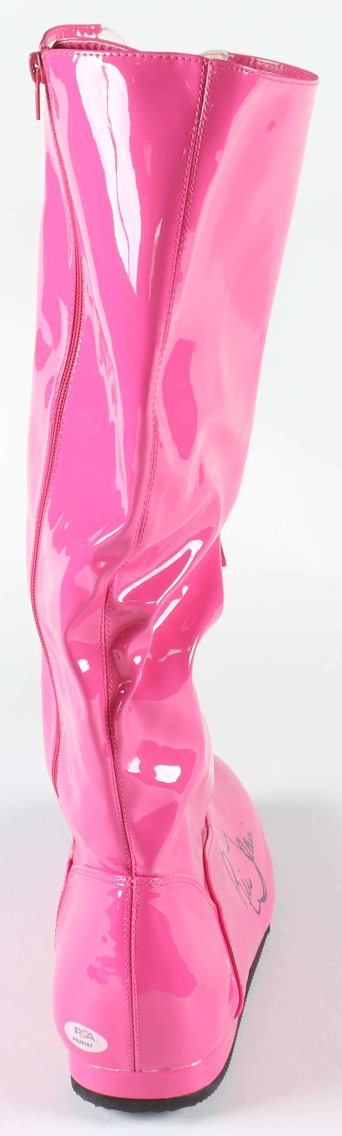 Ric Flair Signed Wrestling Boot (PSA) at PristineAuction.com Ric Flair Signed Wrestling Boot (PSA) at PristineAuction.com