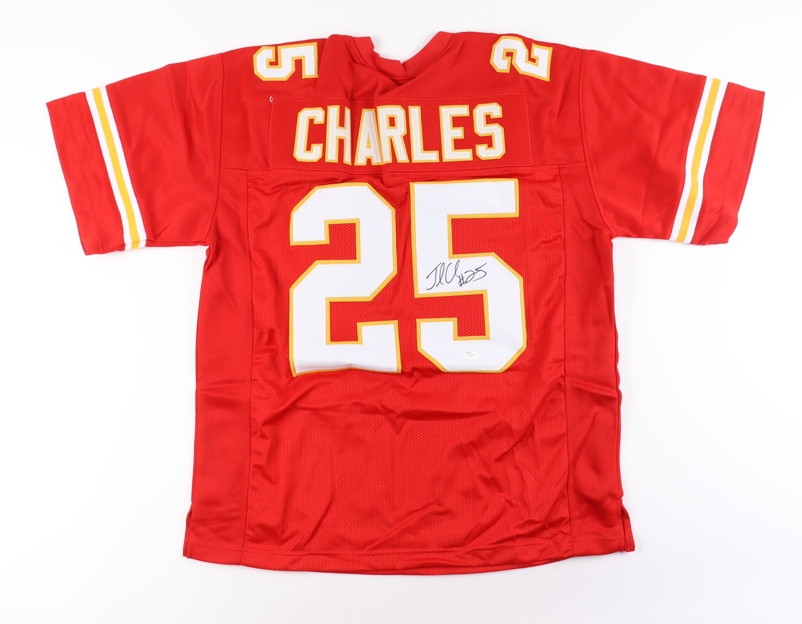 Jamaal Charles Signed Jersey (JSA) at PristineAuction.com Jamaal Charles Signed Jersey (JSA) at PristineAuction.com