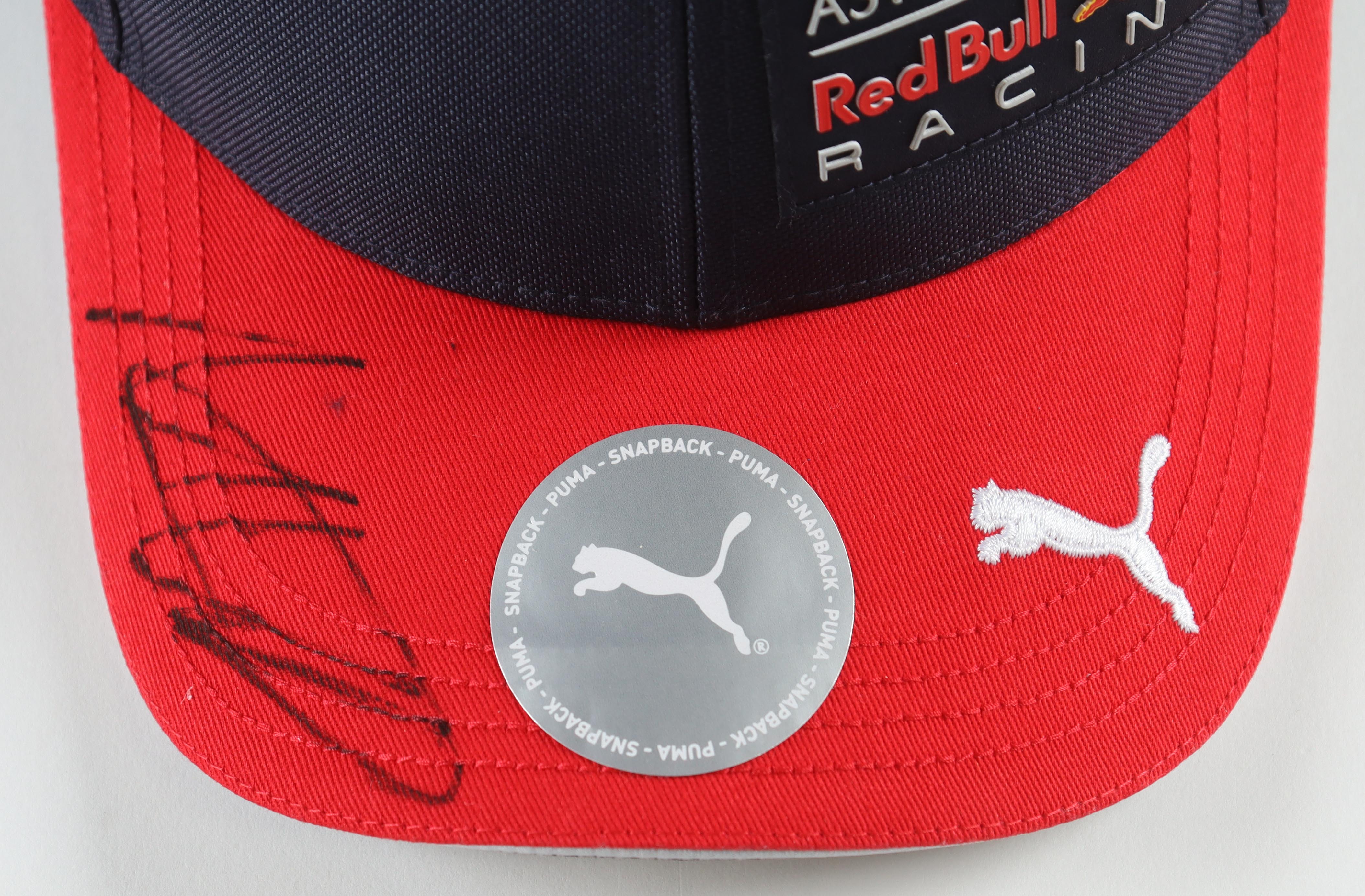 Max Verstappen Signed Redbull Racing Hat (Beckett) at PristineAuction.com Max Verstappen Signed Redbull Racing Hat (Beckett) at PristineAuction.com
