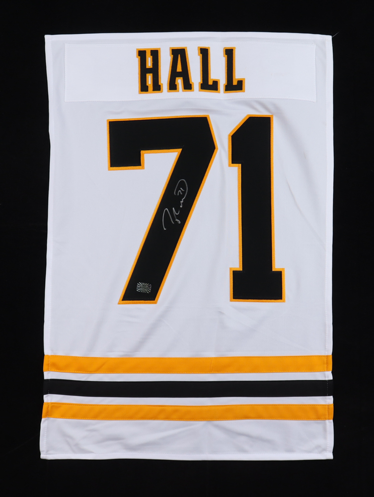 Taylor Hall Signed Bruins Jersey Swatch (YSMS & Hall) at PristineAuction.com Taylor Hall Signed Bruins Jersey Swatch (YSMS & Hall) at PristineAuction.com