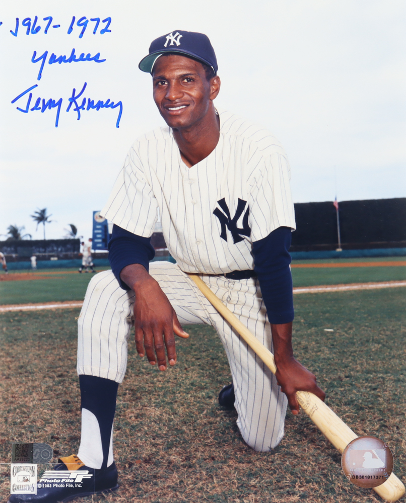 Jerry Kenney Signed Yankees 8x10 Photo Inscribed "1967-1972 Yannkees" (AIV) at PristineAuction.com Jerry Kenney Signed Yankees 8x10 Photo Inscribed "1967-1972 Yannkees" (AIV) at PristineAuction.com