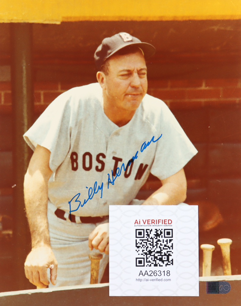 Billy Herman Signed Pirates 8x10 Photo (AIV) at PristineAuction.com Billy Herman Signed Pirates 8x10 Photo (AIV) at PristineAuction.com