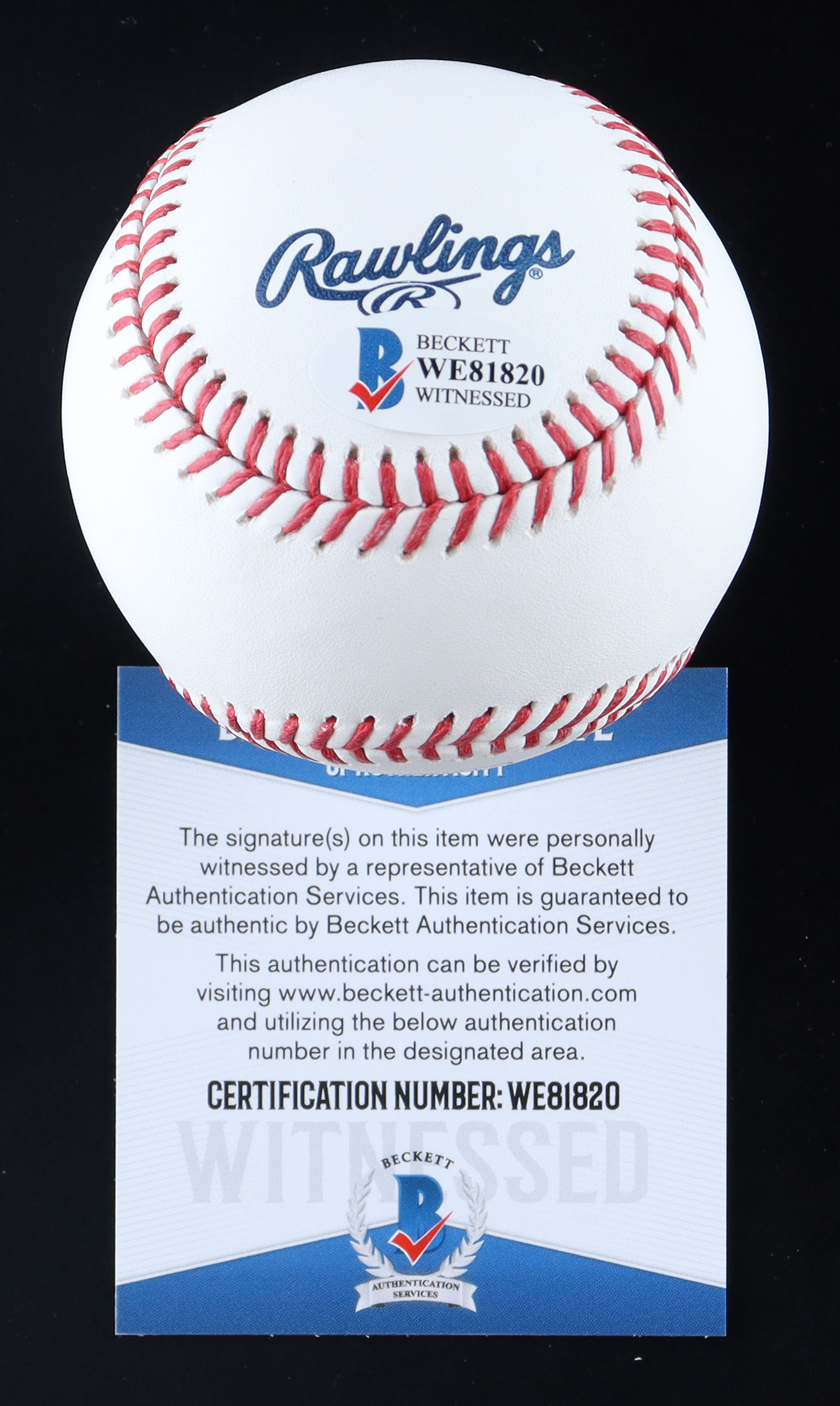 David Ortiz Signed OML Hall of Fame Logo Baseball Inscribed "HOF 22" (Beckett) at PristineAuction.com David Ortiz Signed OML Hall of Fame Logo Baseball Inscribed "HOF 22" (Beckett) at PristineAuction.com
