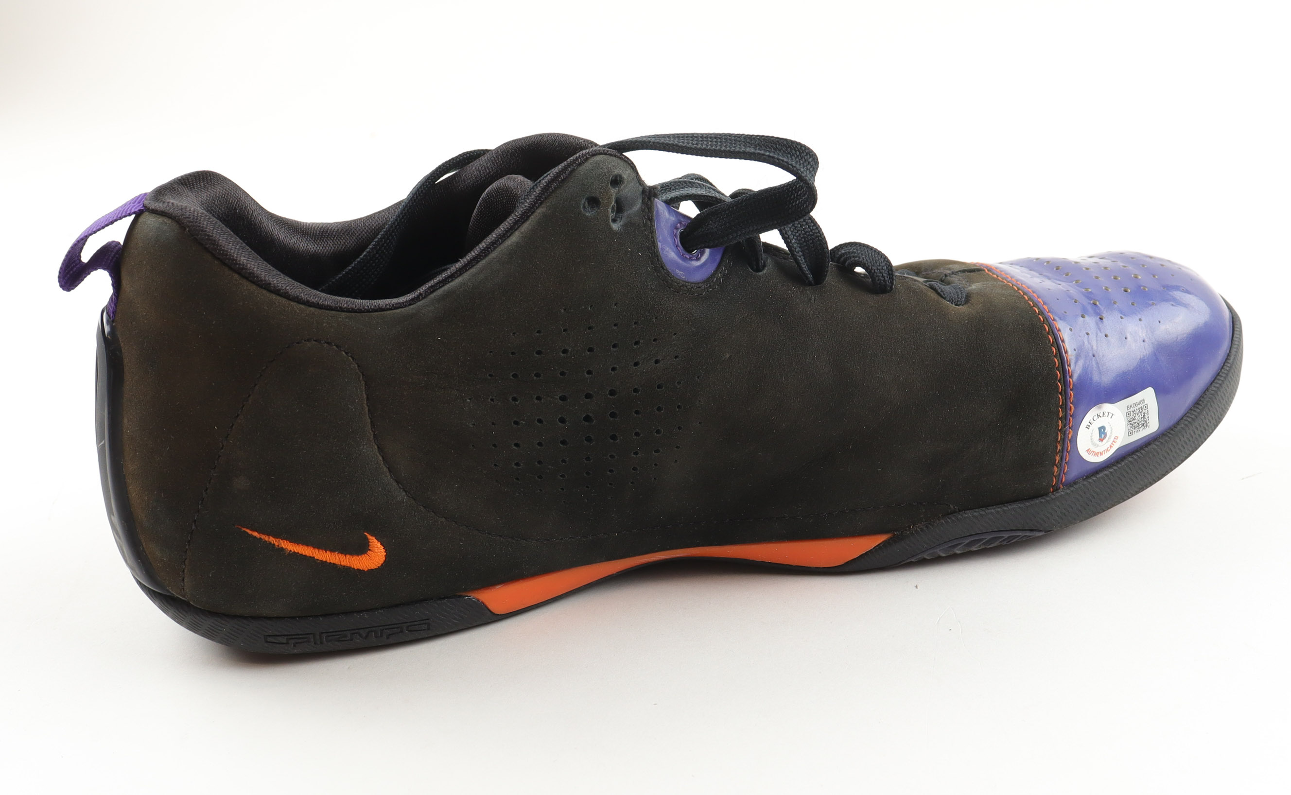 Steve Nash Signed Nike Basketball Shoe (Beckett) at PristineAuction.com Steve Nash Signed Nike Basketball Shoe (Beckett) at PristineAuction.com