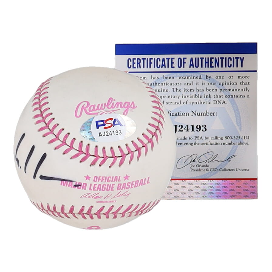 Billy Dee Williams Signed OML Baseball (PSA) at PristineAuction.com Billy Dee Williams Signed OML Baseball (PSA) at PristineAuction.com