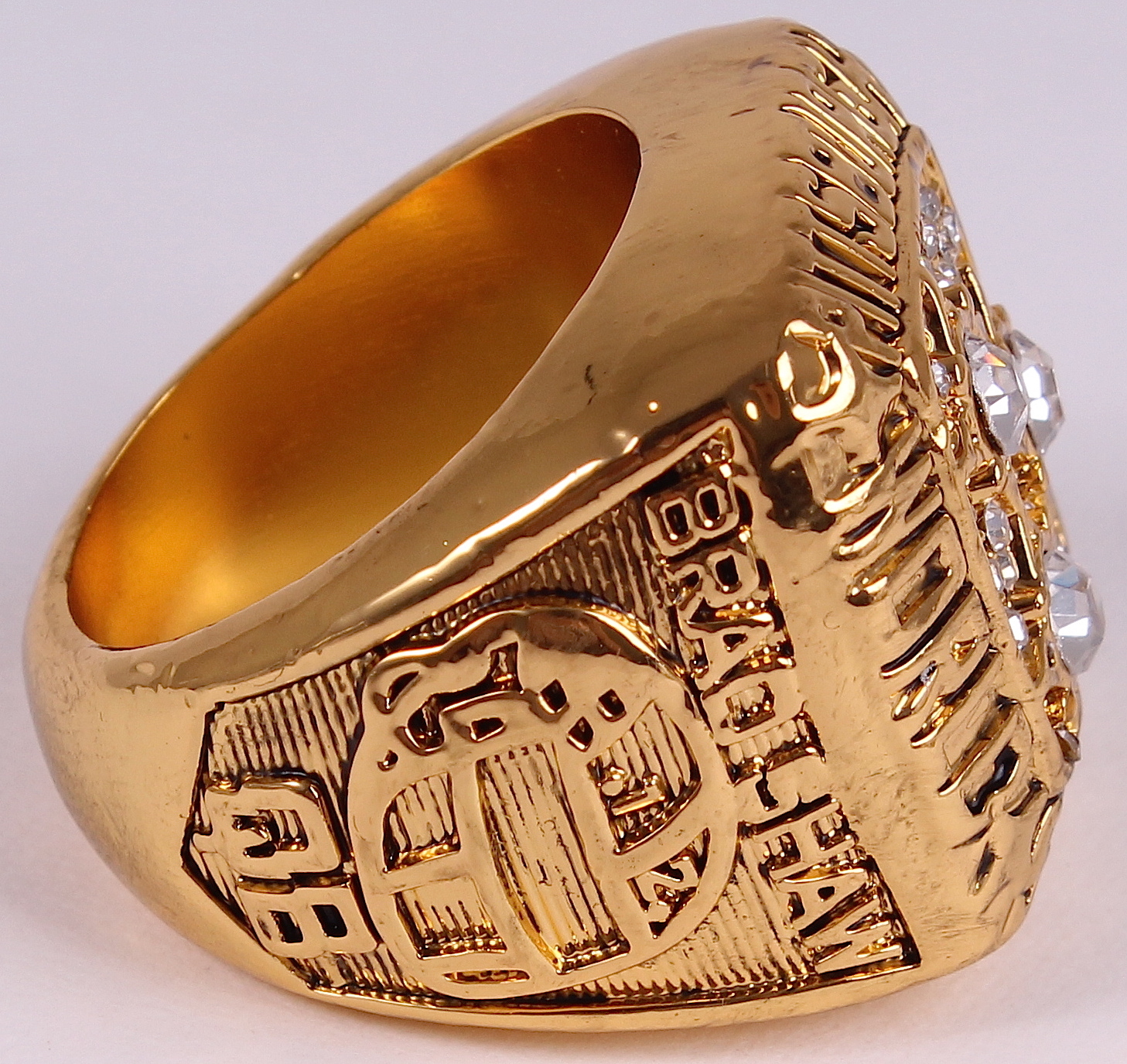Terry Bradshaw Pittsburgh Steelers High Quality Replica 1978 Super Bowl Ring at PristineAuction.com Terry Bradshaw Pittsburgh Steelers High Quality Replica 1978 Super Bowl Ring at PristineAuction.com