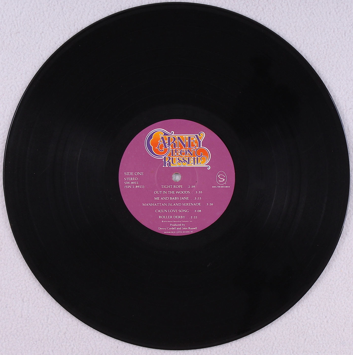 Leon Russell Signed "Carney" Record Album Cover (JSA COA) at PristineAuction.com Leon Russell Signed "Carney" Record Album Cover (JSA COA) at PristineAuction.com