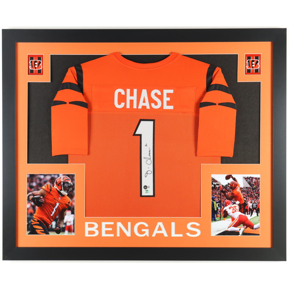 Ja'Marr Chase Signed Custom Framed Jersey Display (Beckett & Chase