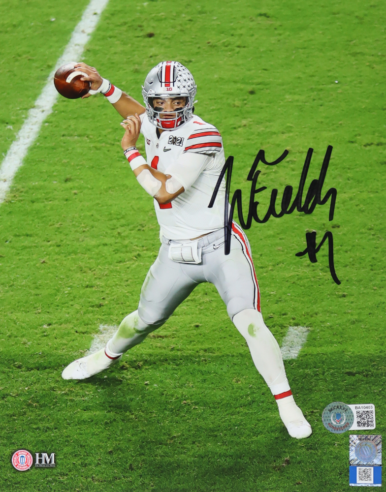 Justin Fields Signed Ohio State Buckeyes 8x10 Photo (Beckett) at PristineAuction.com Justin Fields Signed Ohio State Buckeyes 8x10 Photo (Beckett) at PristineAuction.com