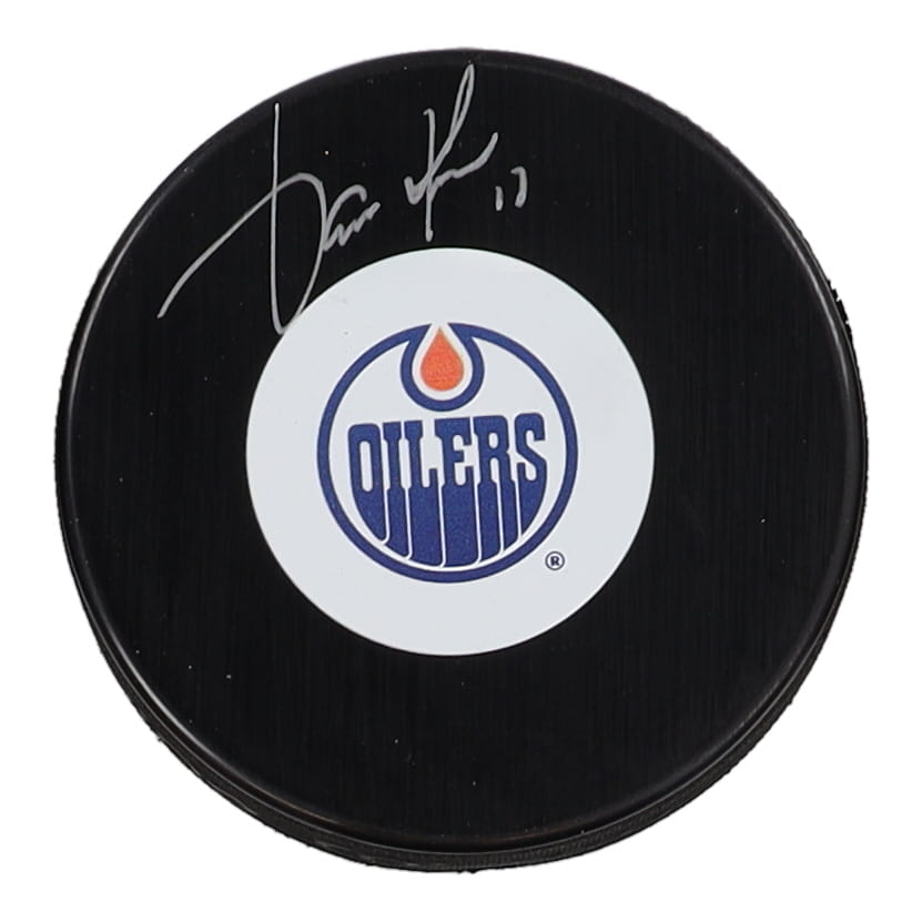 Jari Kurri Signed Oilers Logo Hockey Puck (COJO) at PristineAuction.com Jari Kurri Signed Oilers Logo Hockey Puck (COJO) at PristineAuction.com