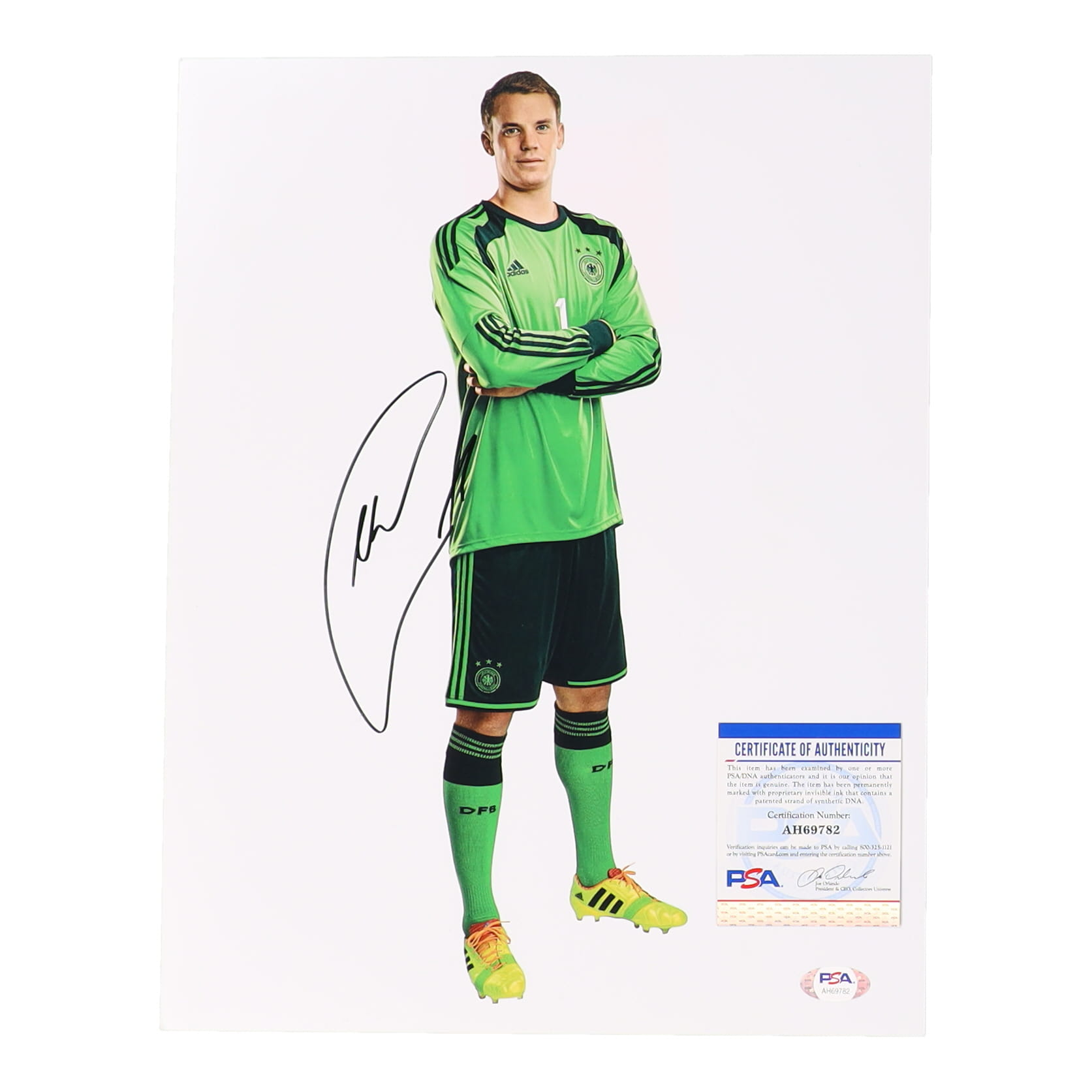 Manuel Neuer Signed Bayern Munich 11x14 Photo (PSA) at PristineAuction.com Manuel Neuer Signed Bayern Munich 11x14 Photo (PSA) at PristineAuction.com