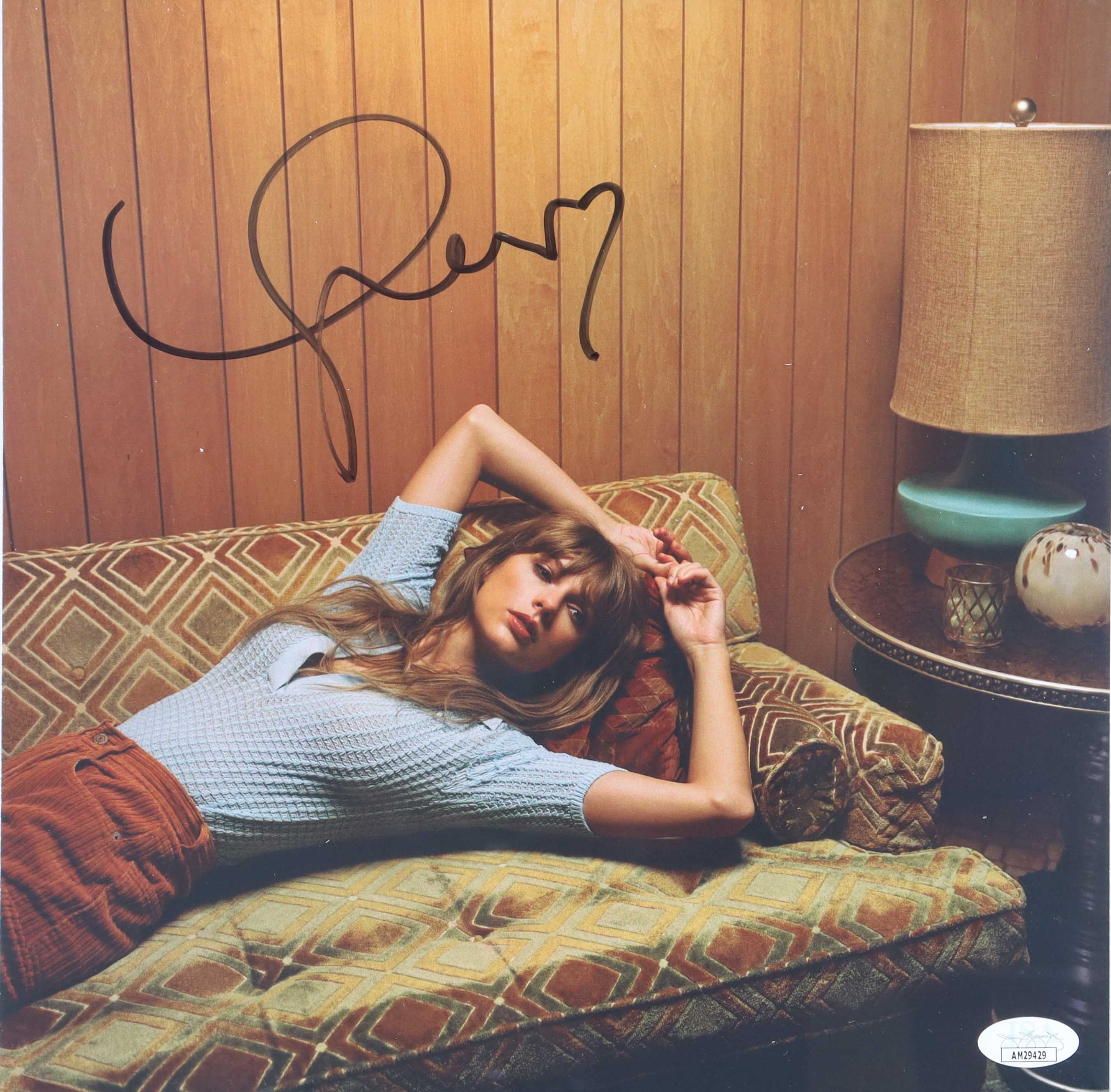 Taylor Swift Signed Custom Framed "Midnights" Vinyl Album Cover Display (JSA) at PristineAuction.com Taylor Swift Signed Custom Framed "Midnights" Vinyl Album Cover Display (JSA) at PristineAuction.com