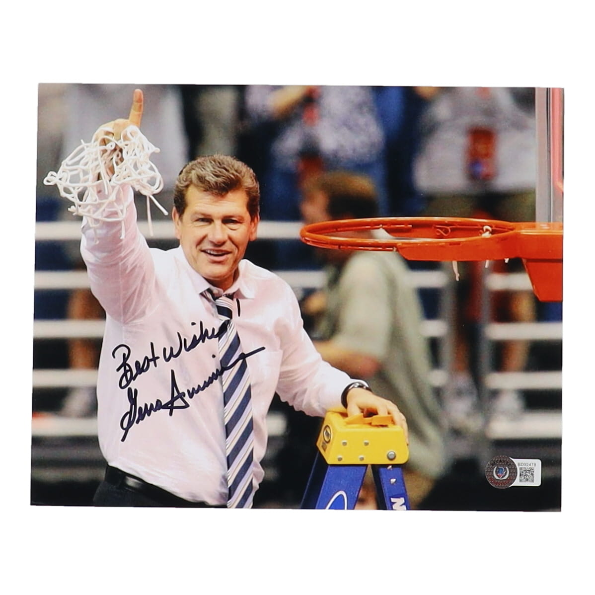 Geno Auriemma Signed 8x10 Photo Inscribed "Best Wishes!" (Beckett) at PristineAuction.com Geno Auriemma Signed 8x10 Photo Inscribed "Best Wishes!" (Beckett) at PristineAuction.com