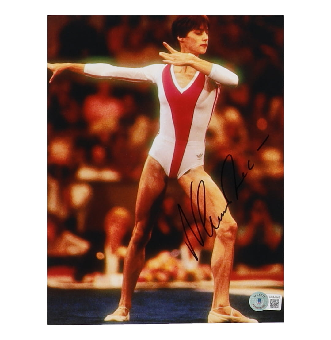 Nadia Comaneci Signed 8x10 Photo (Beckett) at PristineAuction.com Nadia Comaneci Signed 8x10 Photo (Beckett) at PristineAuction.com