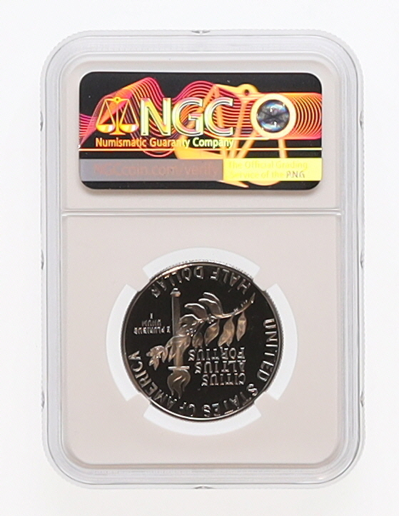 1992-S San Francisco Olympics 50¢ Silver Half Dollar Commemorative Coin (NGC PF69 Ultra Cameo) at PristineAuction.com 1992-S San Francisco Olympics 50¢ Silver Half Dollar Commemorative Coin (NGC PF69 Ultra Cameo) at PristineAuction.com