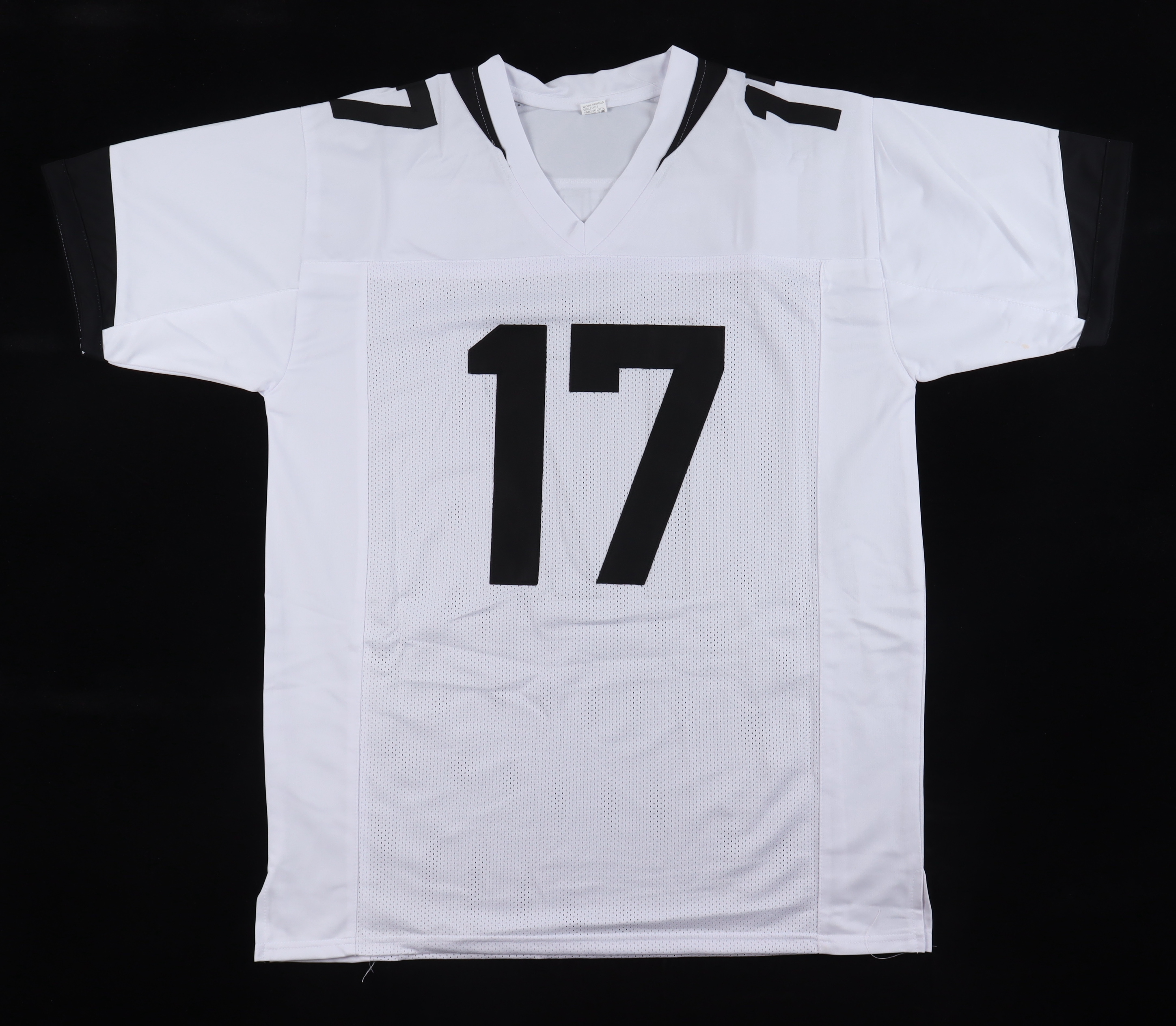 Evan Engram Signed Jersey (Beckett) at PristineAuction.com Evan Engram Signed Jersey (Beckett) at PristineAuction.com