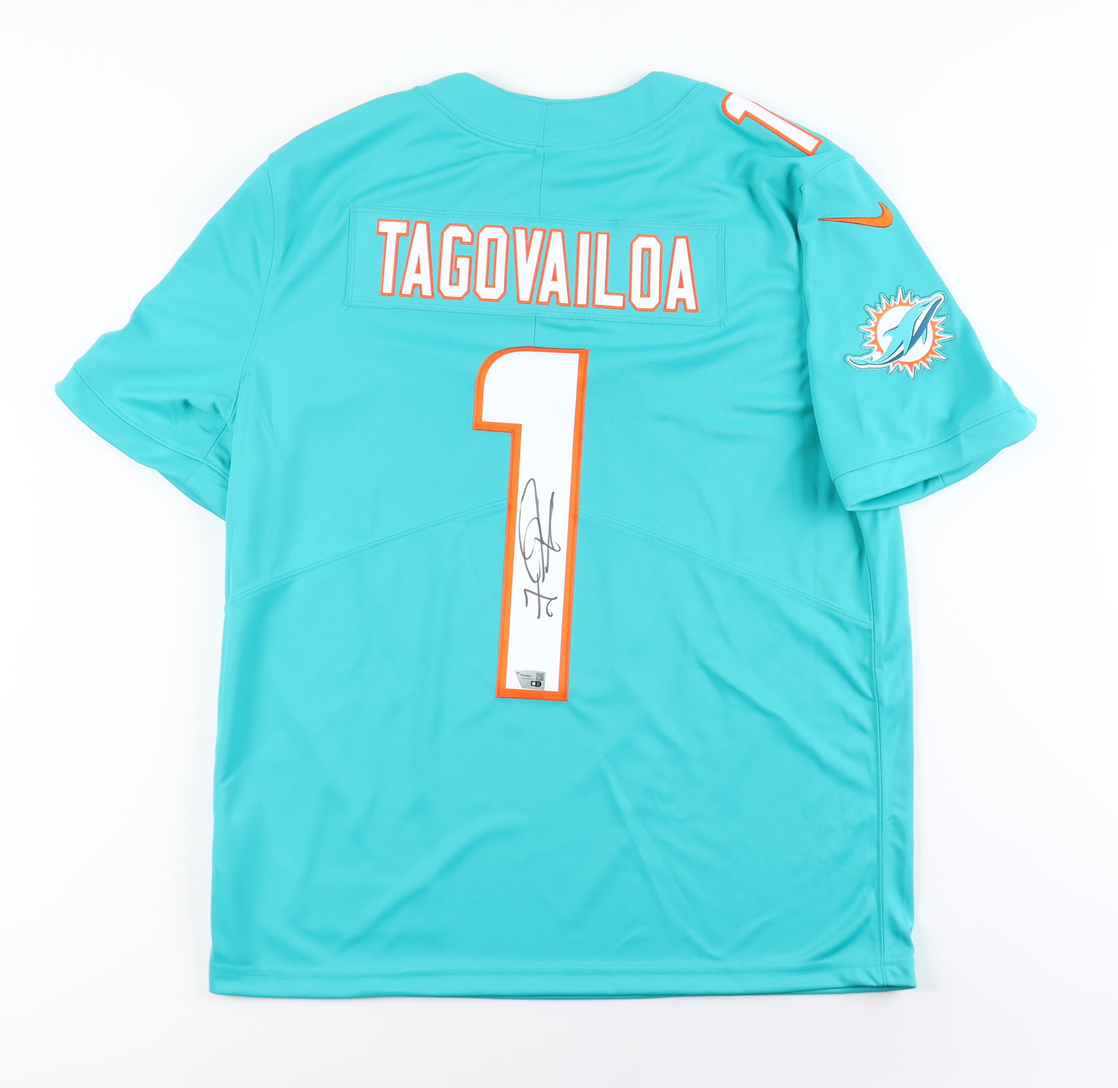 Tua Tagovailoa Signed Dolpins Jersey (Fanatics) at PristineAuction.com Tua Tagovailoa Signed Dolpins Jersey (Fanatics) at PristineAuction.com