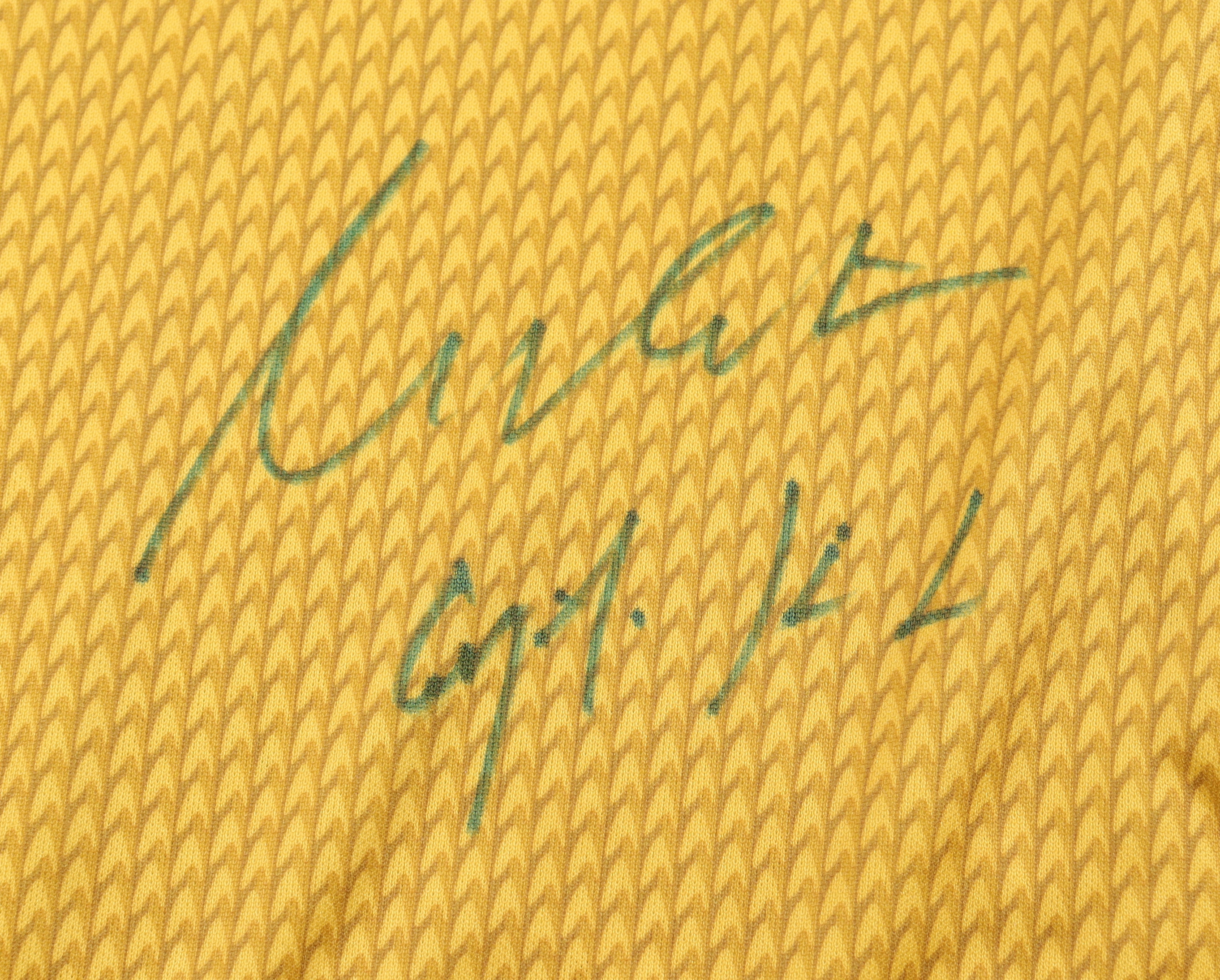 William Shatner Signed Prop Replica Uniform Shirt Inscribed "Capt. Kirk" (JSA) at PristineAuction.com William Shatner Signed Prop Replica Uniform Shirt Inscribed "Capt. Kirk" (JSA) at PristineAuction.com