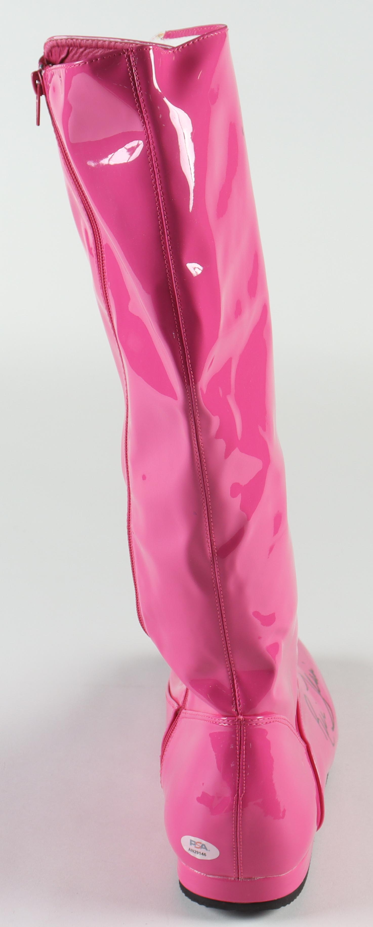 Ric Flair Signed Wrestling Boot (PSA) at PristineAuction.com Ric Flair Signed Wrestling Boot (PSA) at PristineAuction.com