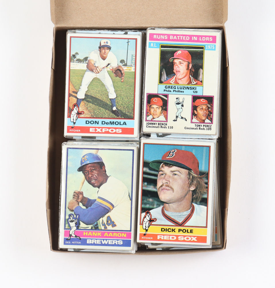1976 Topps Baseball Card Fun Pack Box with (20) Packs at PristineAuction.com 1976 Topps Baseball Card Fun Pack Box with (20) Packs at PristineAuction.com