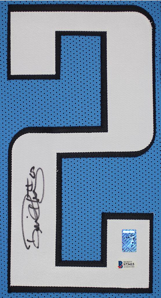 Derrick Henry Signed Custom Framed Jersey Display (Beckett & Henry) at PristineAuction.com Derrick Henry Signed Custom Framed Jersey Display (Beckett & Henry) at PristineAuction.com
