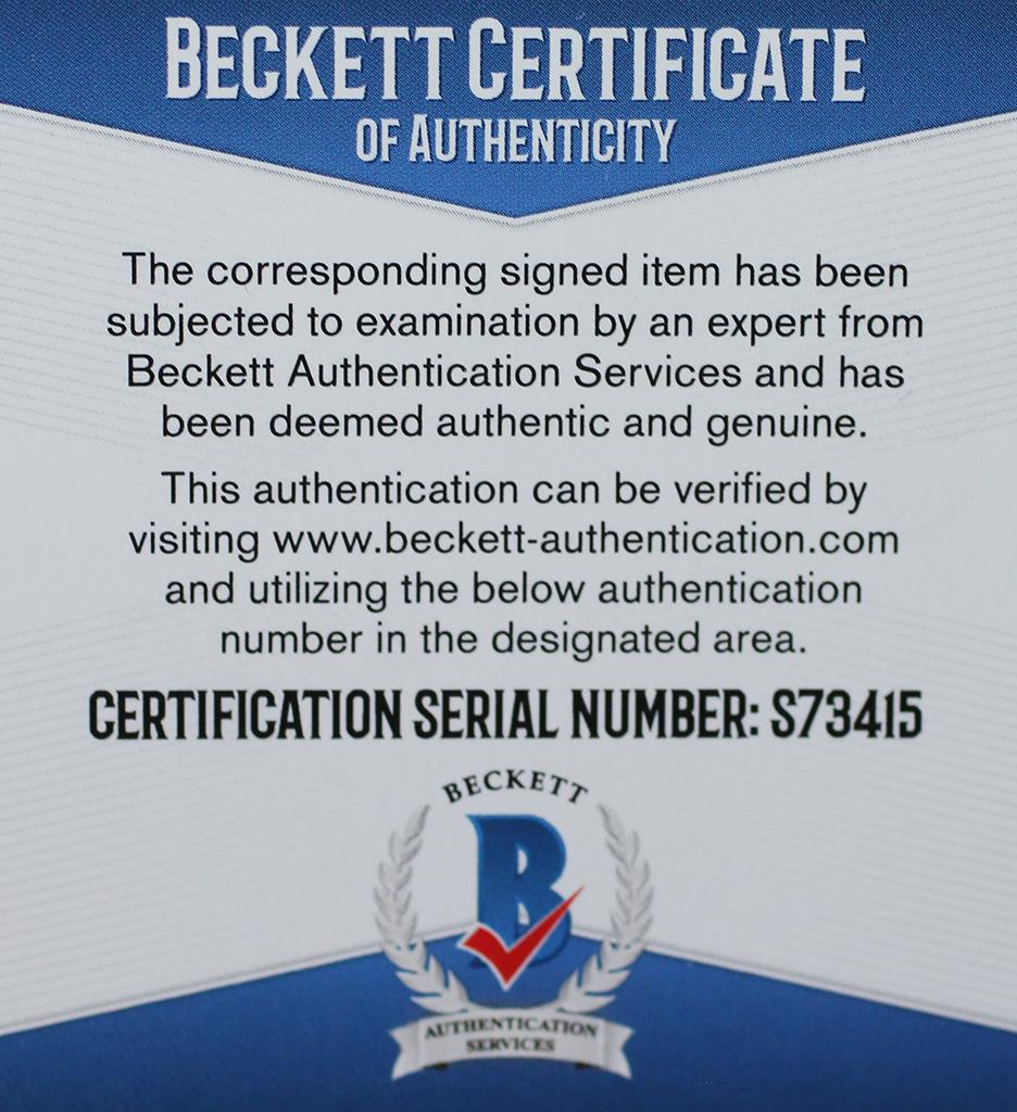 Derrick Henry Signed Custom Framed Jersey Display (Beckett & Henry) at PristineAuction.com Derrick Henry Signed Custom Framed Jersey Display (Beckett & Henry) at PristineAuction.com