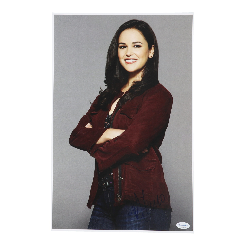 Melissa Fumero Signed 11x17 Photo (ACOA) | Pristine Auction
