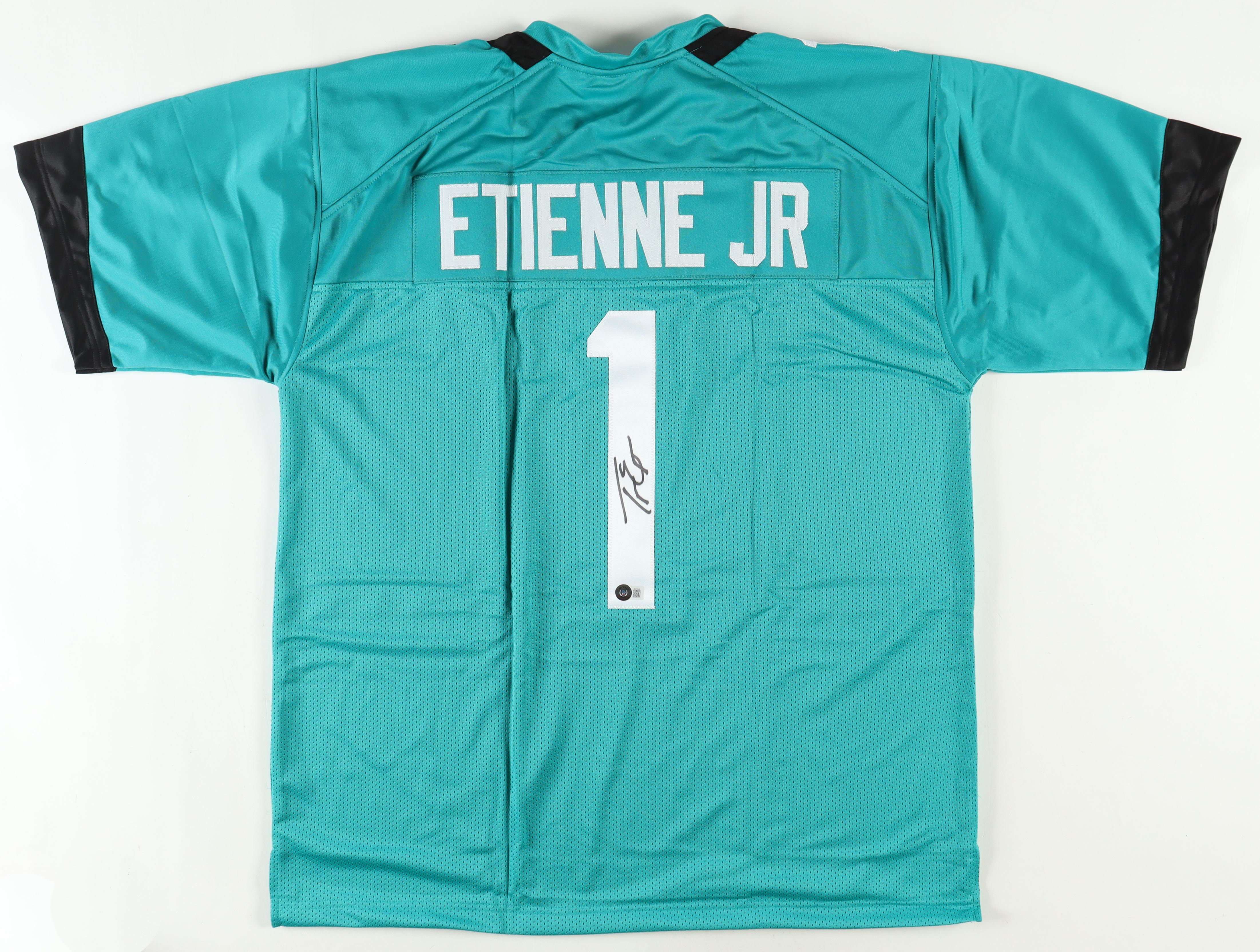 Travis Etienne Jr. Signed Jersey (Beckett) at PristineAuction.com Travis Etienne Jr. Signed Jersey (Beckett) at PristineAuction.com