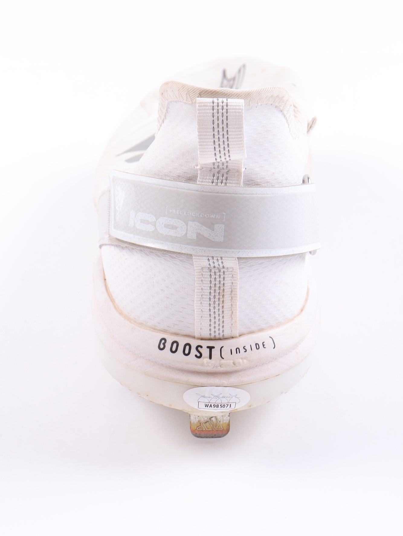 Aroldis Chapman Signed Adidas Game-Used Baseball Cleat (JSA) at PristineAuction.com Aroldis Chapman Signed Adidas Game-Used Baseball Cleat (JSA) at PristineAuction.com