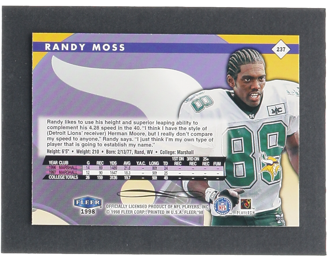 Randy Moss 1998 Fleer Tradition #237 RC at PristineAuction.com Randy Moss 1998 Fleer Tradition #237 RC at PristineAuction.com