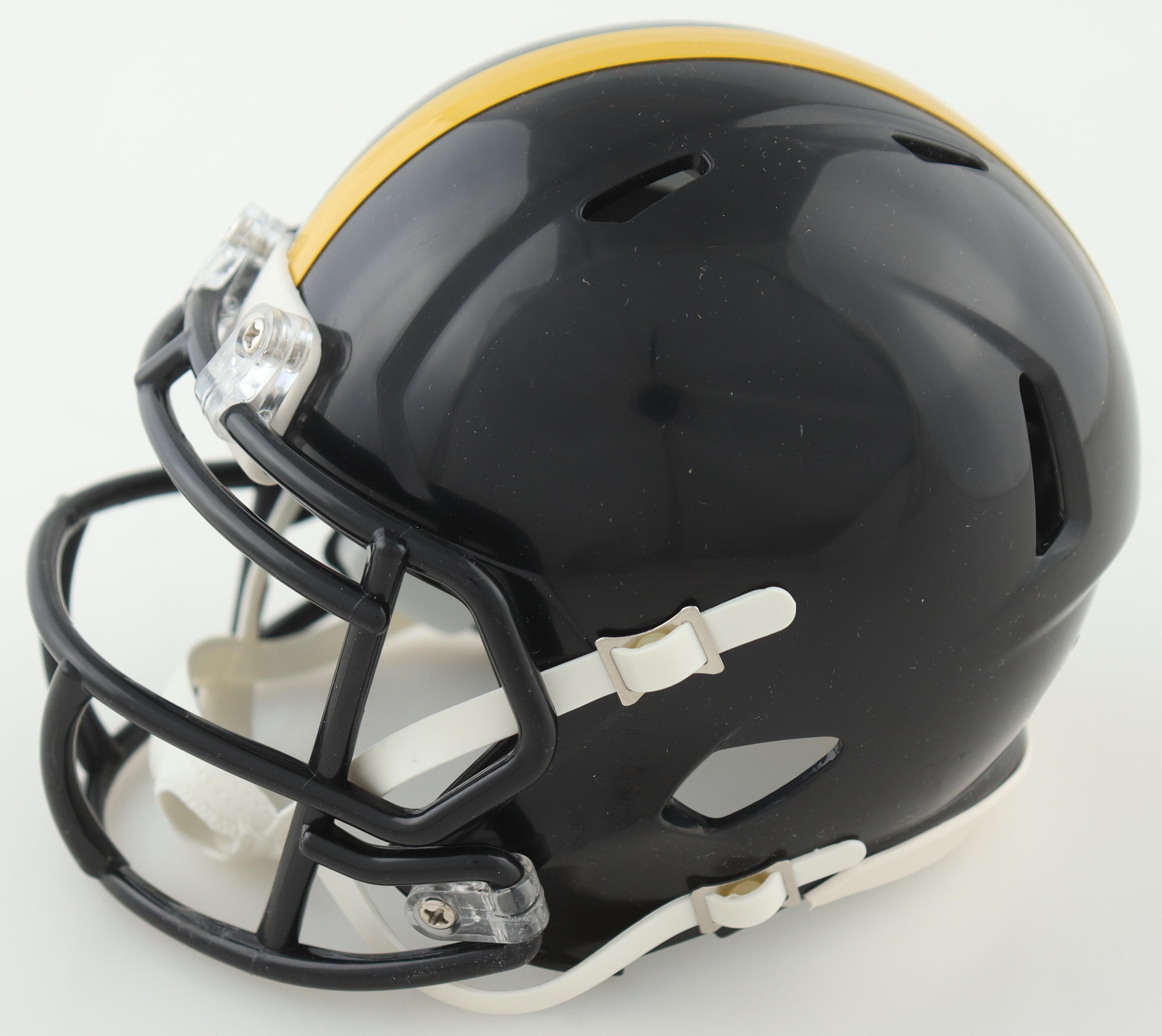 George Pickens Signed Steelers Speed Mini Helmet (JSA) at PristineAuction.com George Pickens Signed Steelers Speed Mini Helmet (JSA) at PristineAuction.com