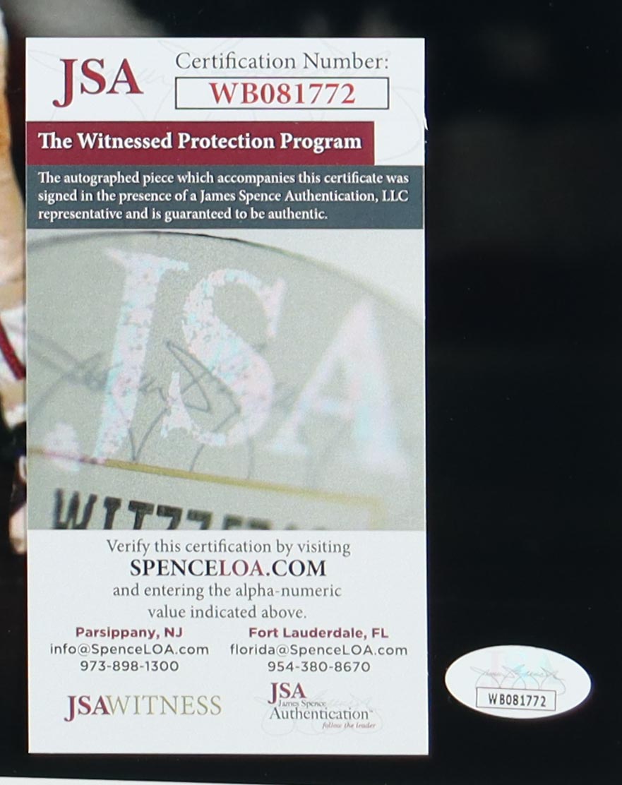 David Justice Signed Braves 16x20 Photo (JSA) at PristineAuction.com David Justice Signed Braves 16x20 Photo (JSA) at PristineAuction.com