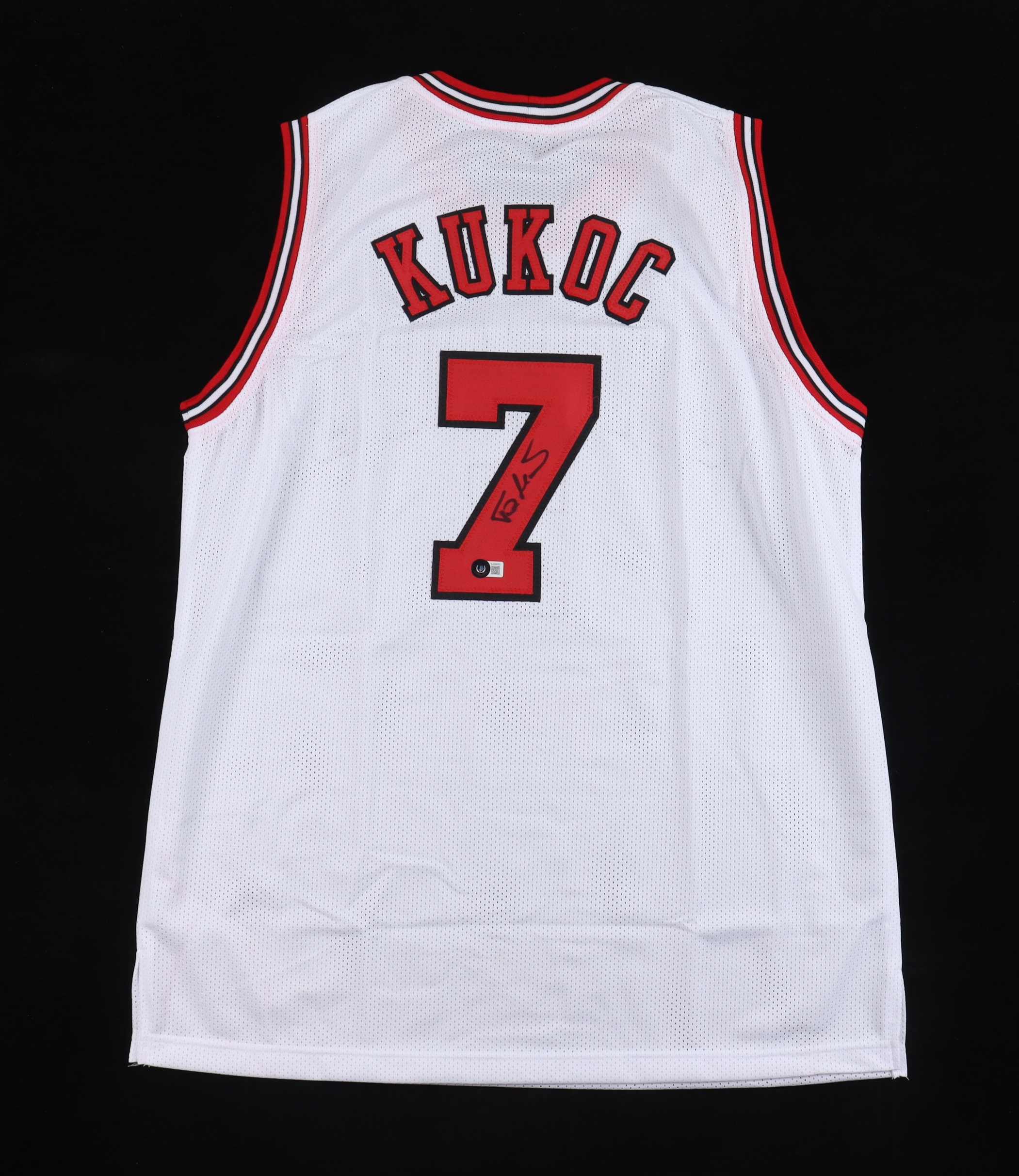Toni Kukoc Signed Jersey (Beckett) at PristineAuction.com Toni Kukoc Signed Jersey (Beckett) at PristineAuction.com