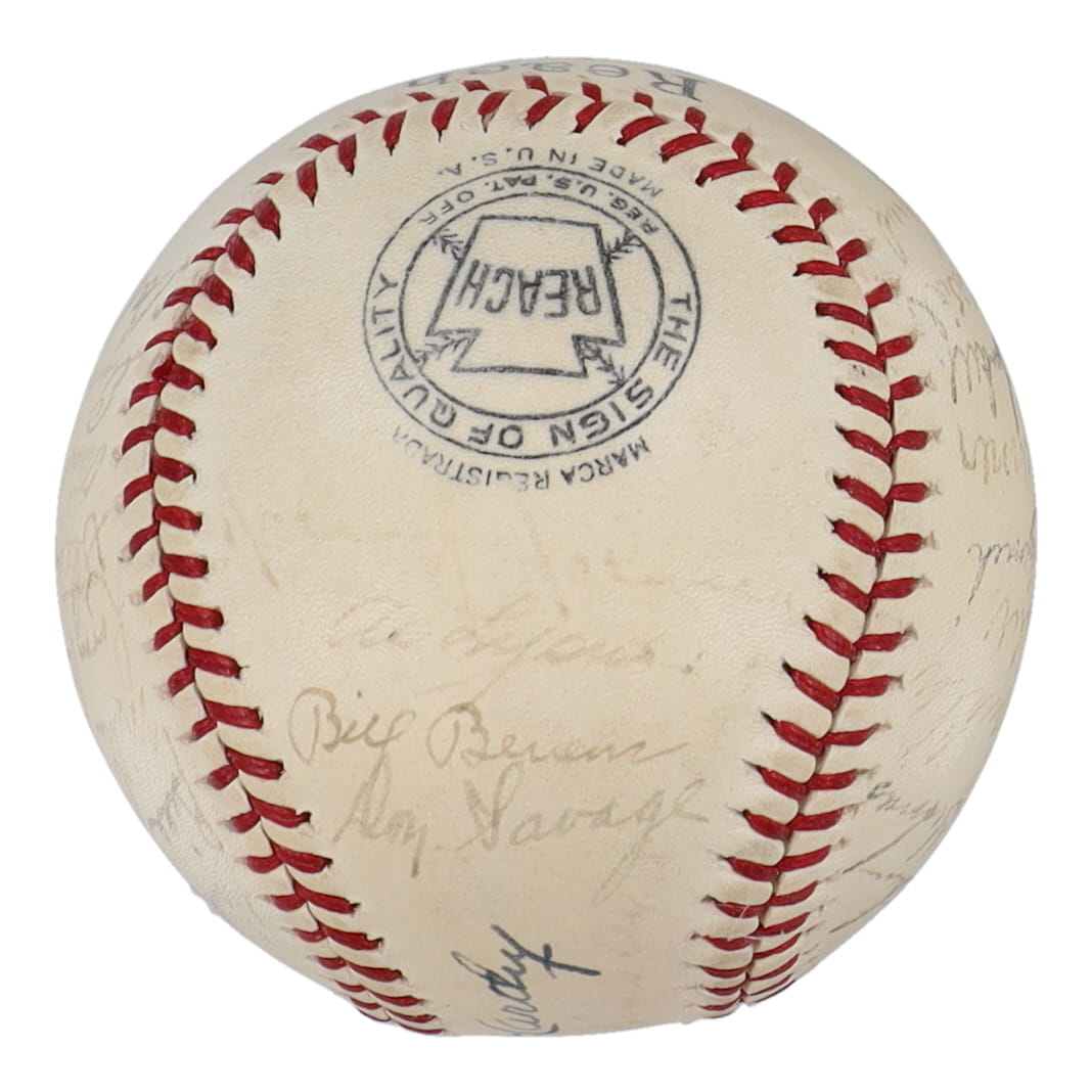 1944 Yankees OL Baseball Team-Signed by (30) with Bud Metheny, Mike Milosevich, Jim Turner, Johnny Lindell (PSA) at PristineAuction.com 1944 Yankees OL Baseball Team-Signed by (30) with Bud Metheny, Mike Milosevich, Jim Turner, Johnny Lindell (PSA) at PristineAuction.com