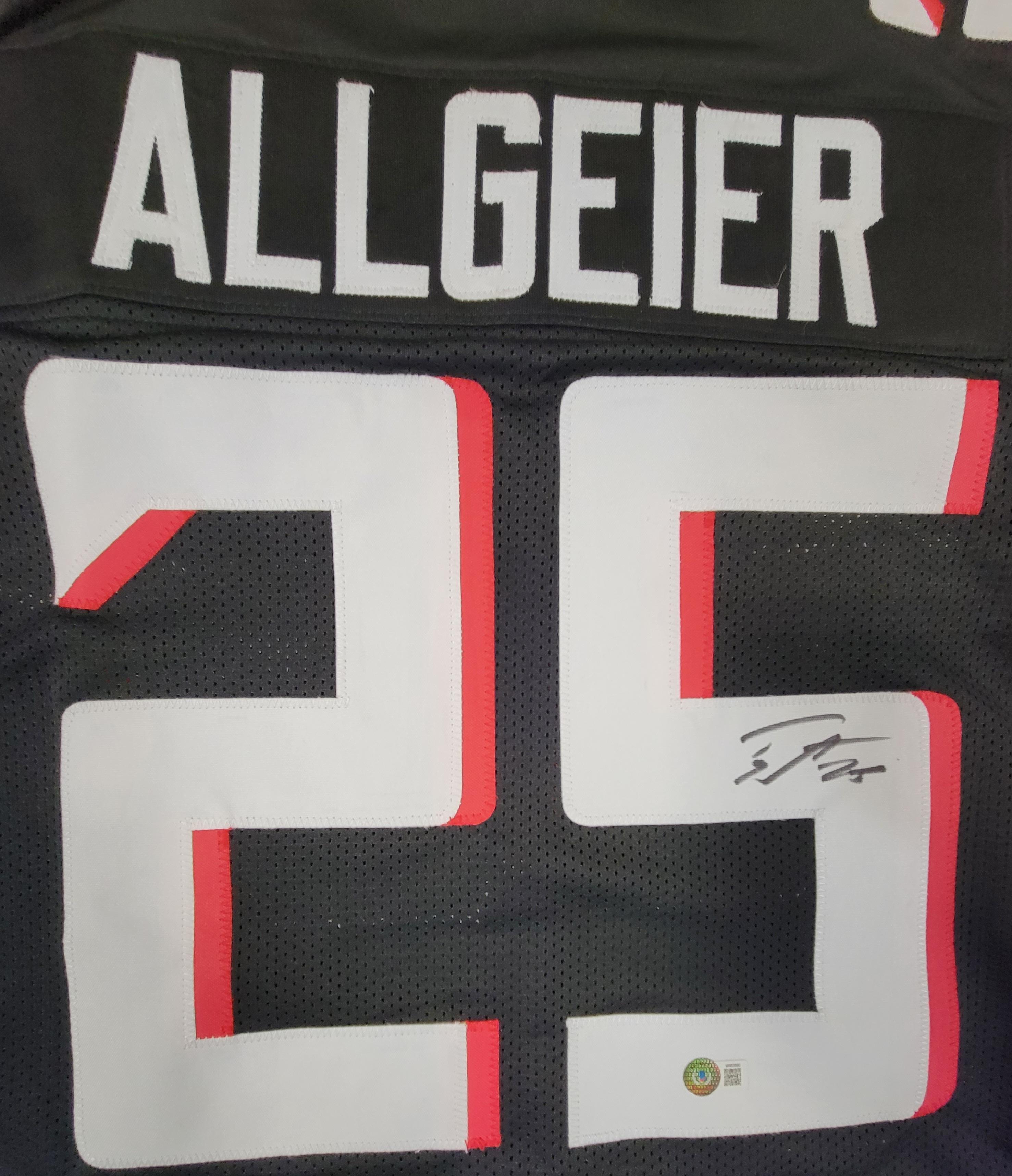 Tyler Allgeier Signed Jersey (Beckett) at PristineAuction.com Tyler Allgeier Signed Jersey (Beckett) at PristineAuction.com